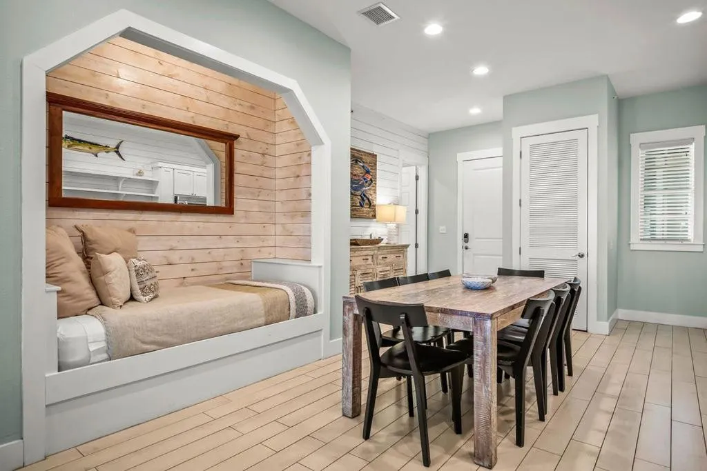 Other in Sand Point TC 3303