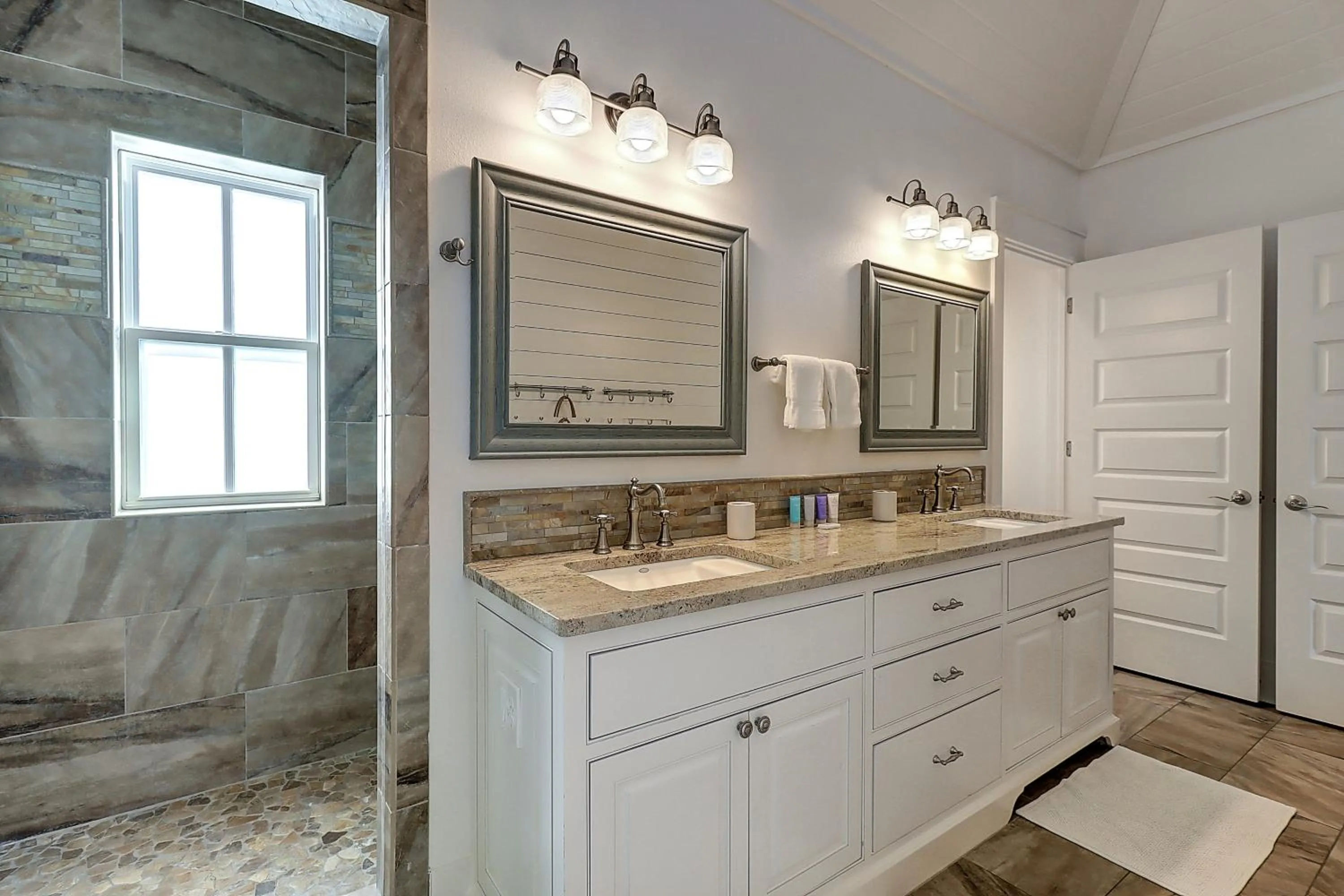 Other in Stargazer 246 GR