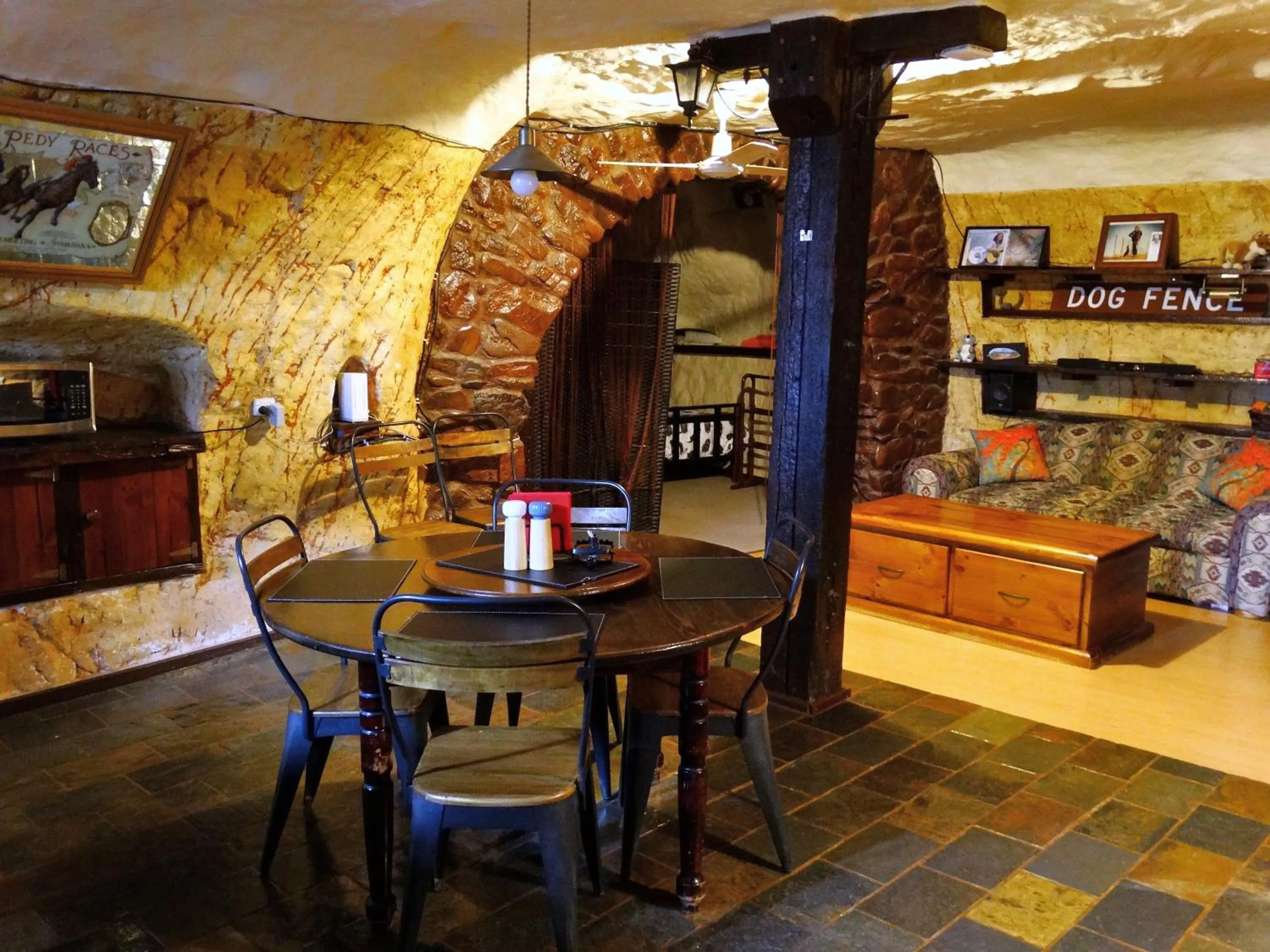 Communal lounge/ TV room in Di's Dugouts