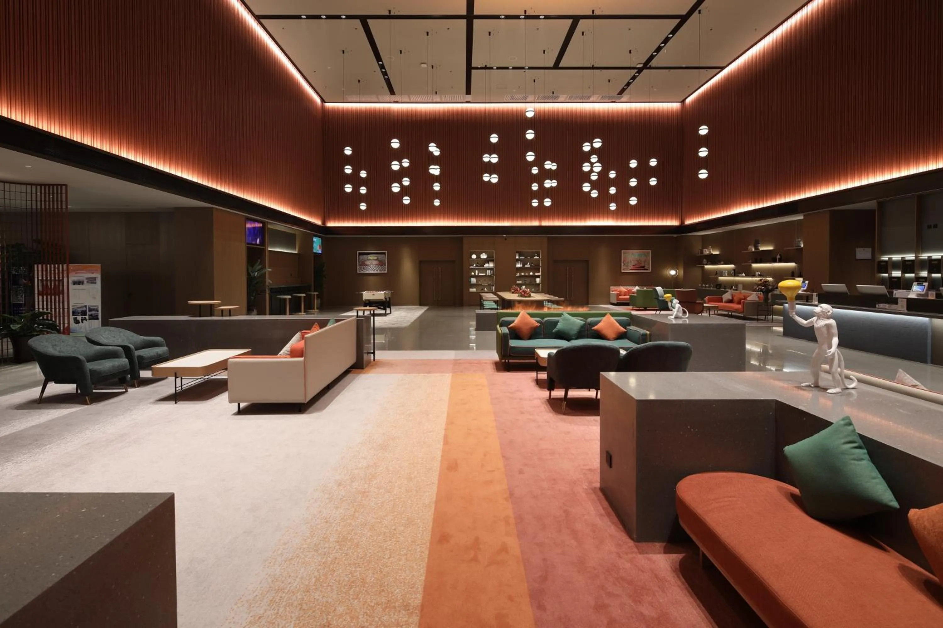 Lobby or reception in Sunstone Plaza Hotel