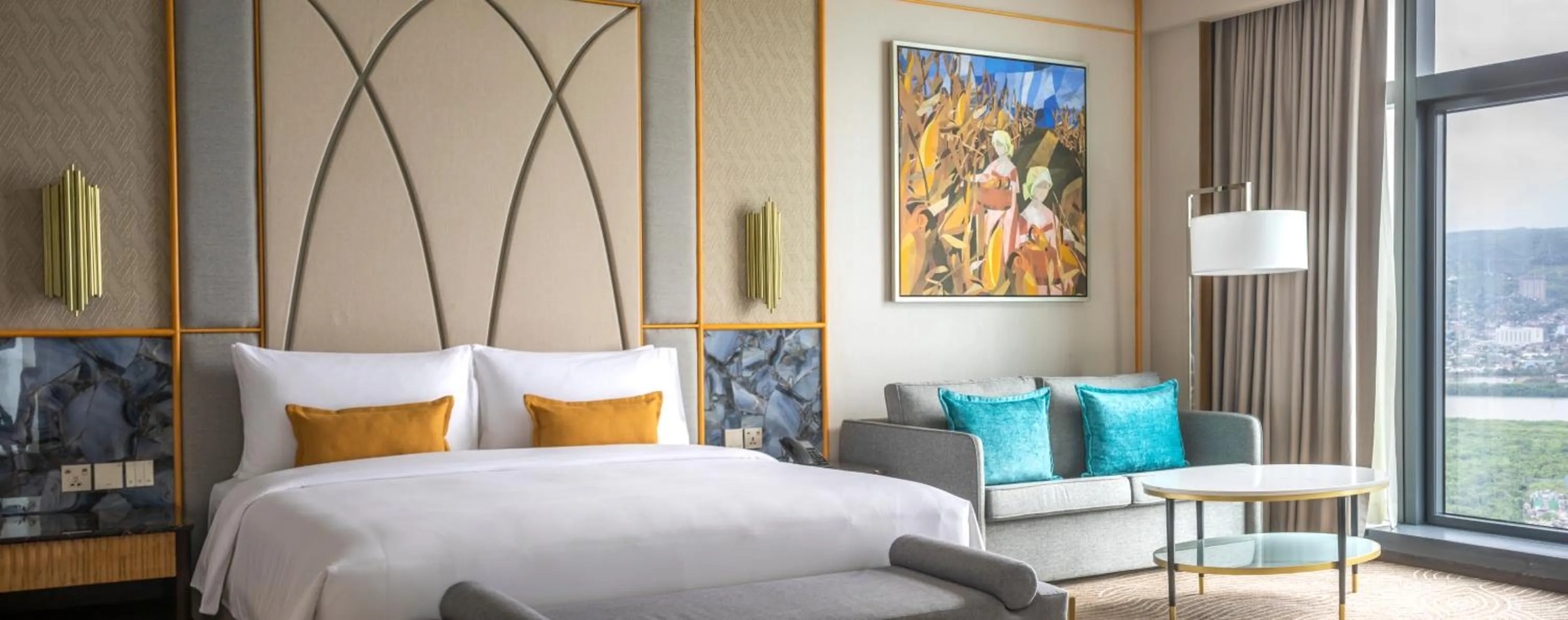 Bedroom, Bed in Fili Hotel at Nustar Cebu