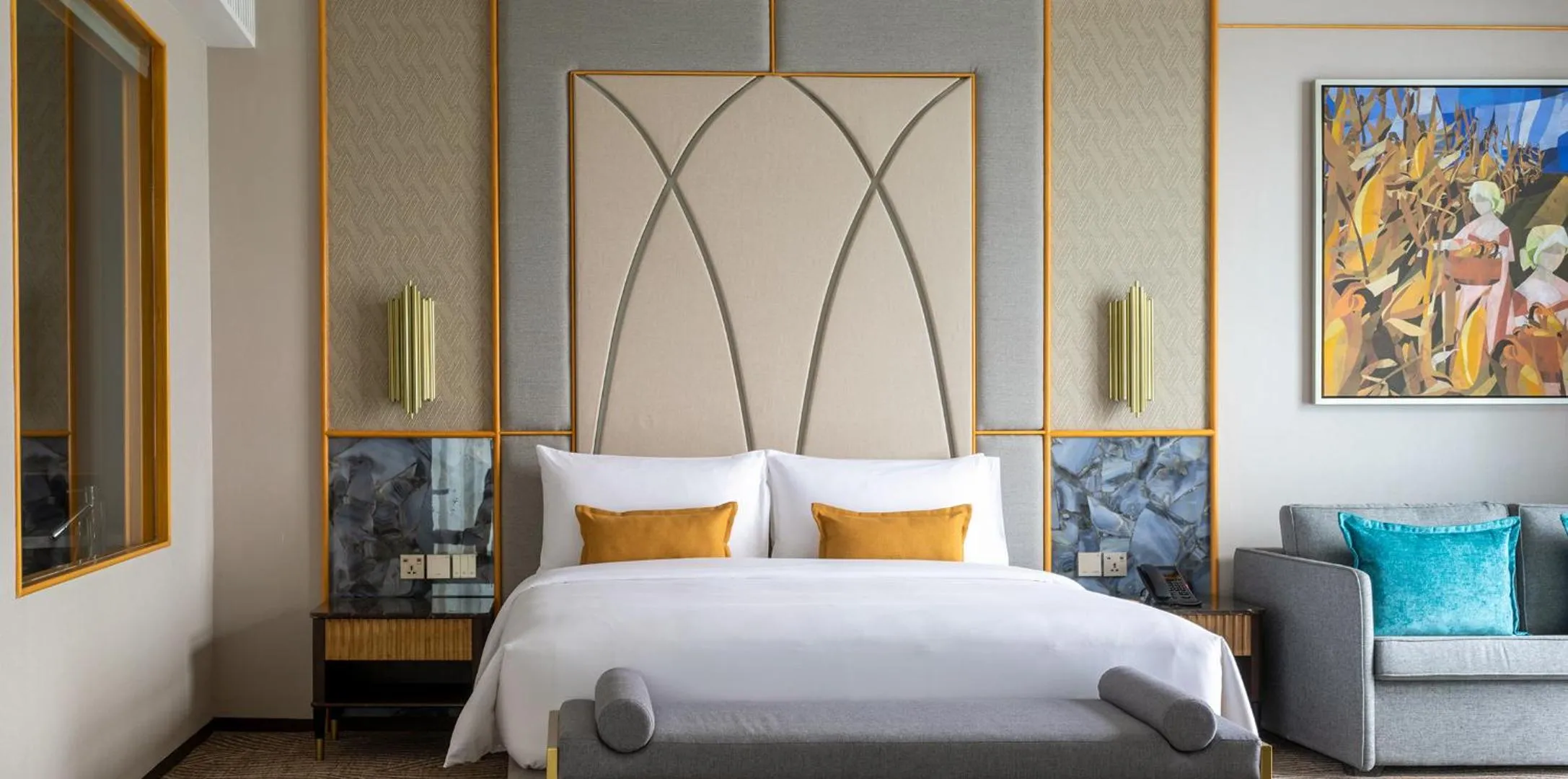 Bed in Fili Hotel at Nustar Cebu