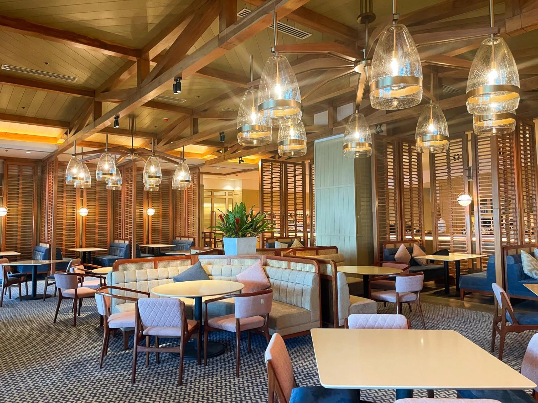 Restaurant/places to eat in Fili Hotel at Nustar Cebu