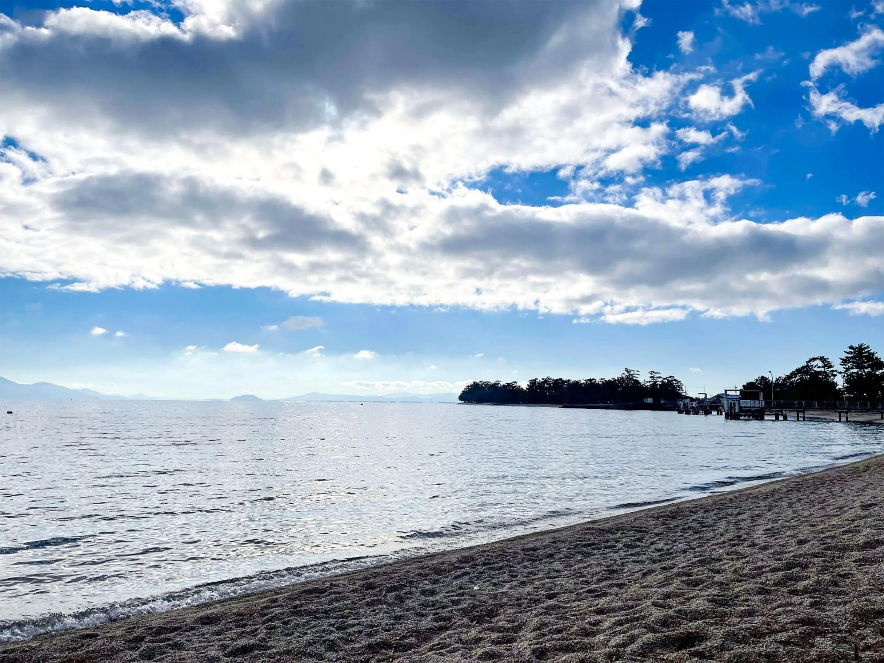 Natural landscape in Biwa-Lakeside Cottage B B Dylan