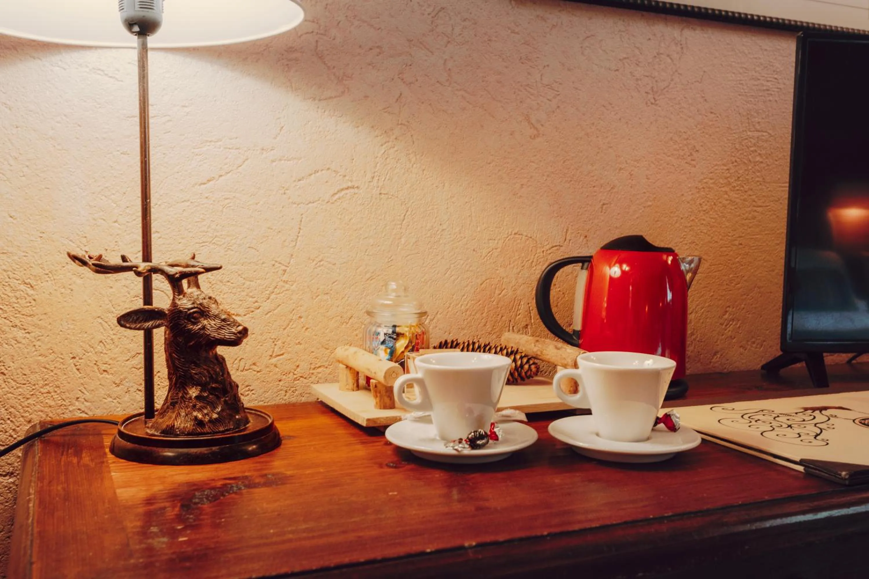 Coffee/tea facilities in Villa Novecento Romantic Hotel - Estella Hotel Collection & Experience