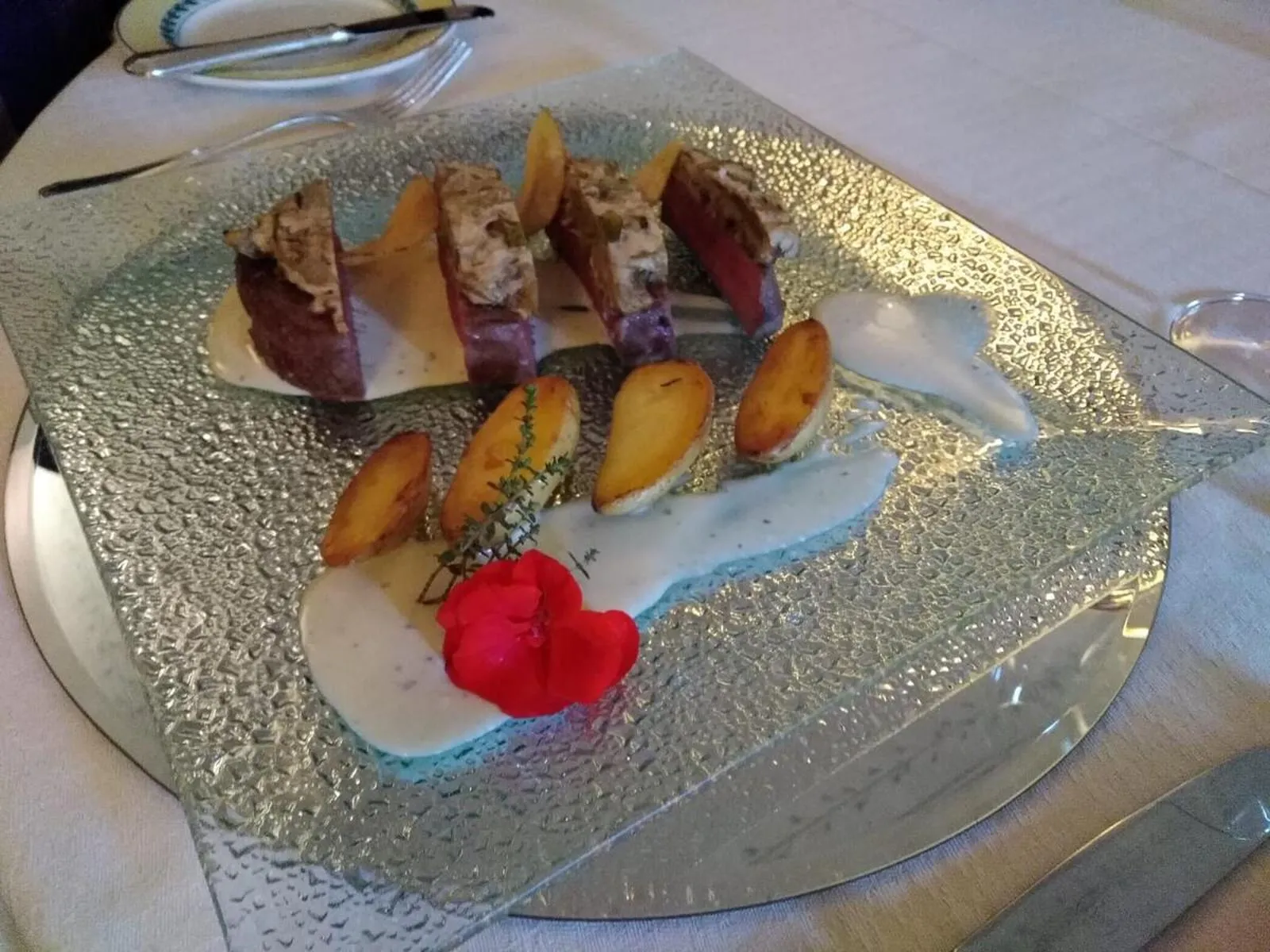 Restaurant/places to eat in Villa Novecento Romantic Hotel - Estella Hotel Collection & Experience