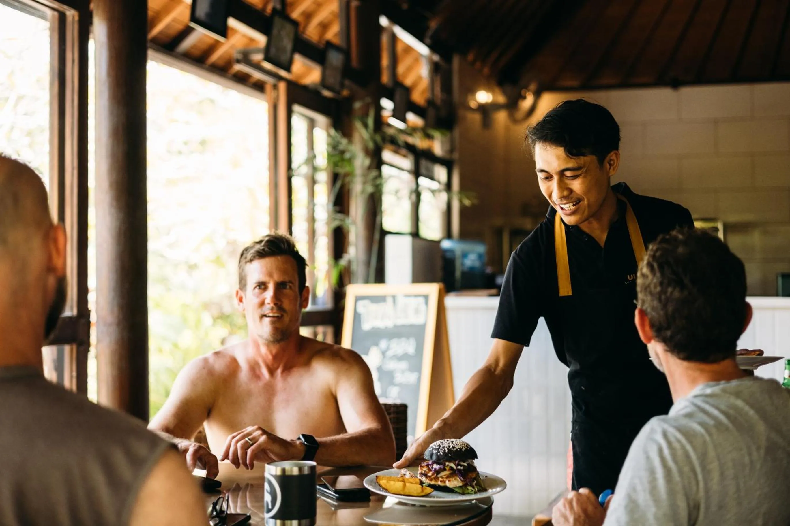Restaurant/places to eat in Uluwatu Yoga Resort