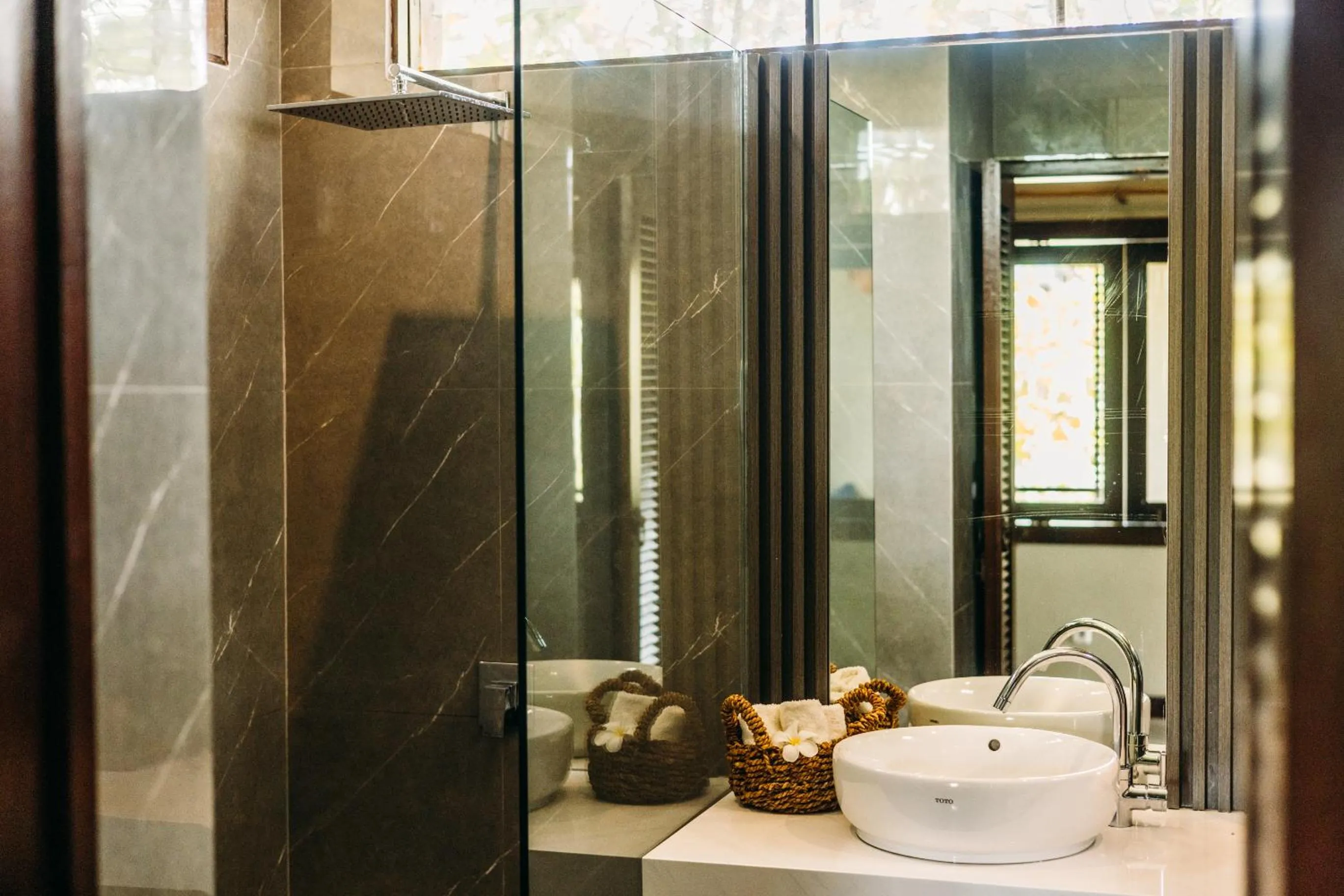 Shower in Uluwatu Yoga Resort