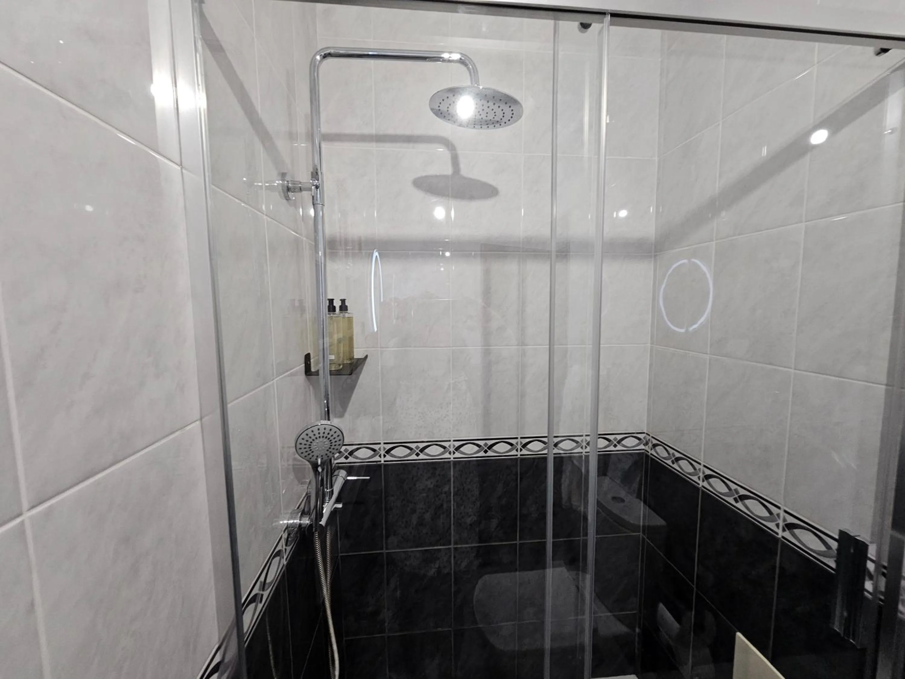 Shower in Casa Das Videiras