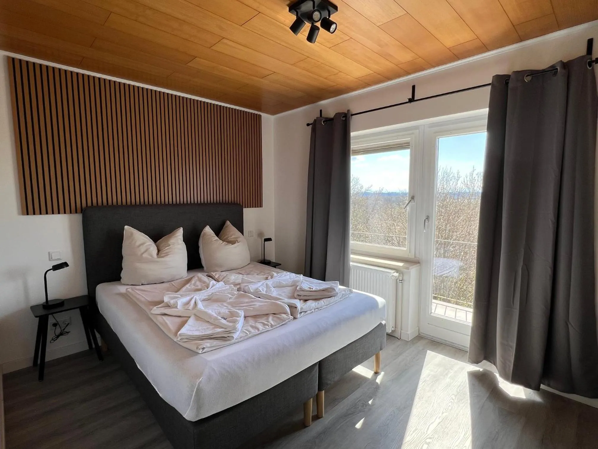 Bedroom, Bed in Hotel Bastei