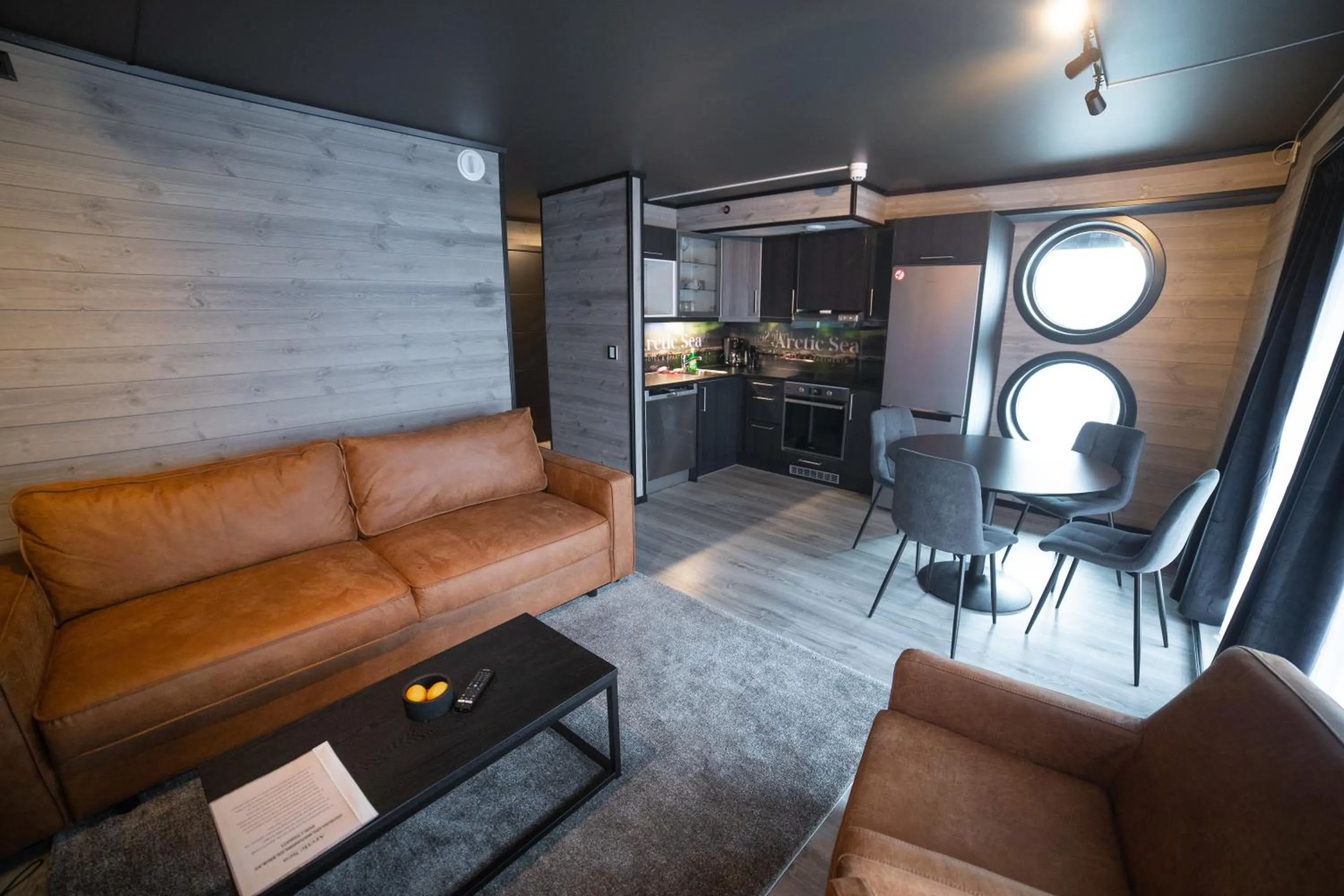 Kitchen or kitchenette in Arctic Sea Hotel