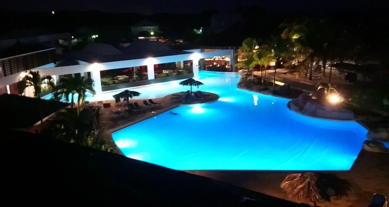 Studio 25 m Manganao Joela 4 personnes avec machine a laver