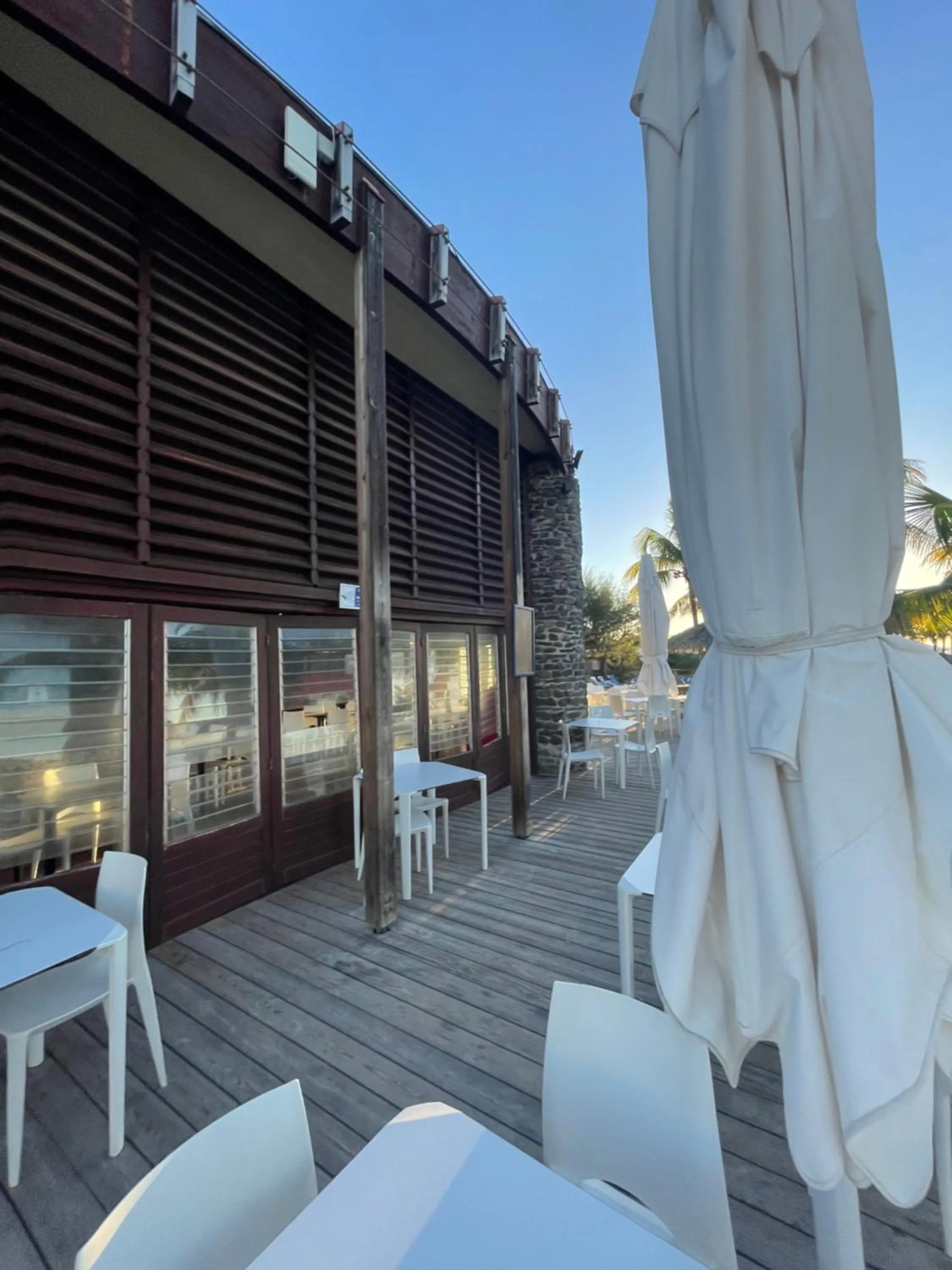 Studio 25 m Manganao Joela 4 personnes avec machine a laver