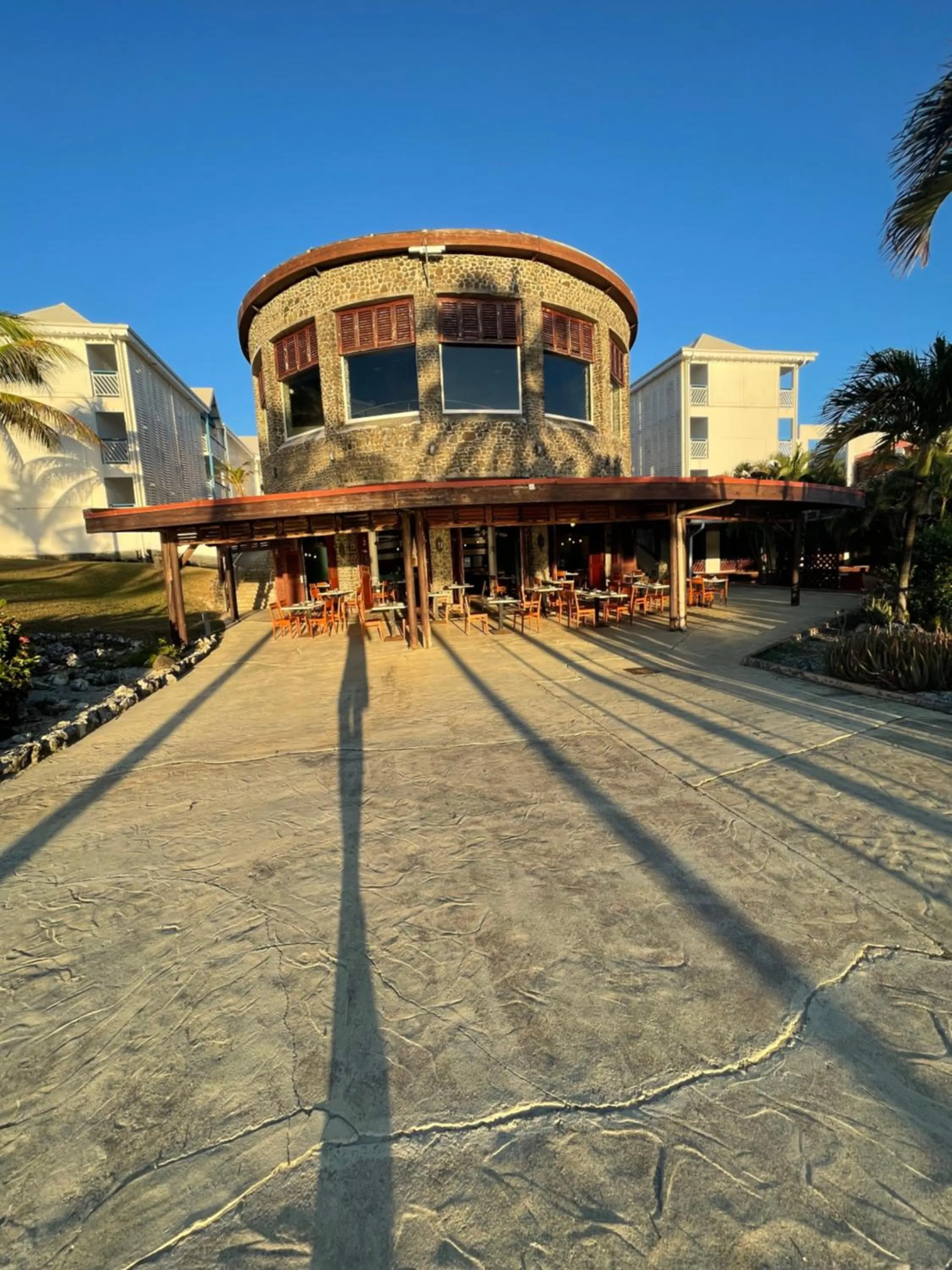 Studio 25 m Manganao Joela 4 personnes avec machine a laver