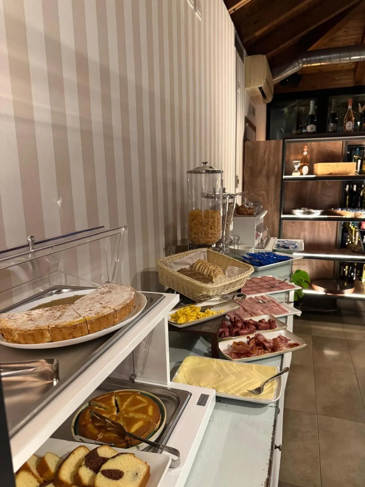 Breakfast in Club del Sole Bologna Easy Camping Village