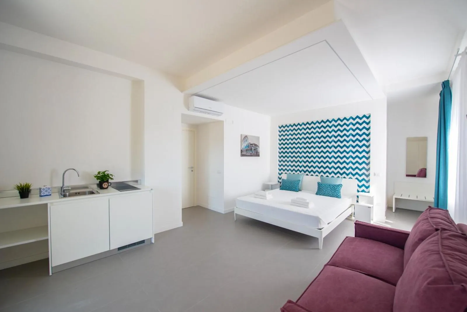 Bedroom, Bed in B&B Gemmis in Pompeii