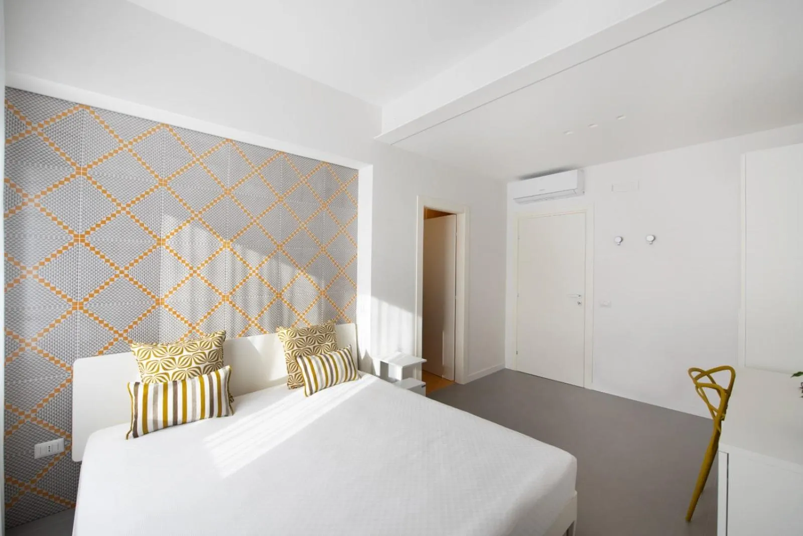 Bedroom, Bed in B&B Gemmis in Pompeii