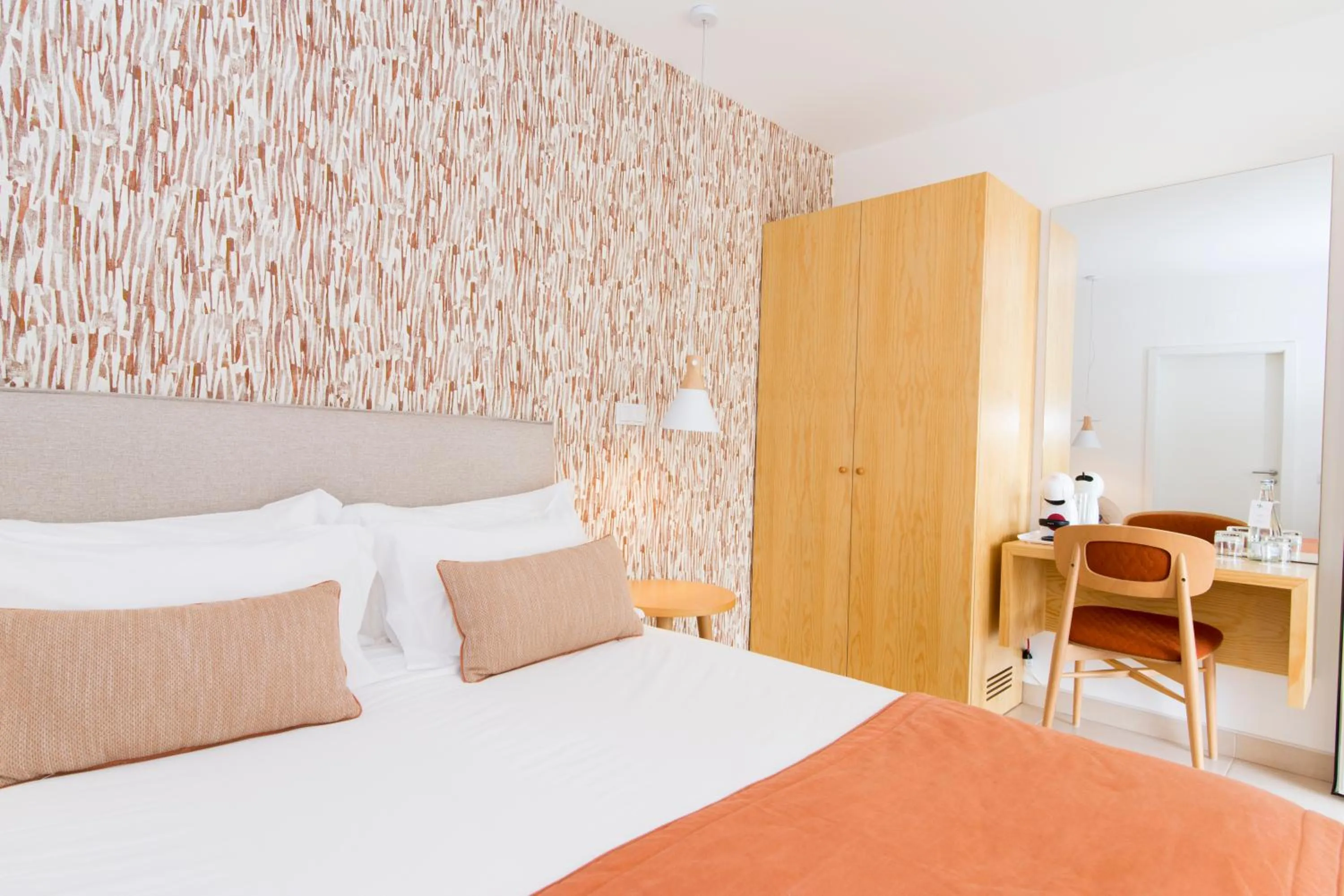 Coffee/tea facilities, Bed in Quinta Dos Perfumes