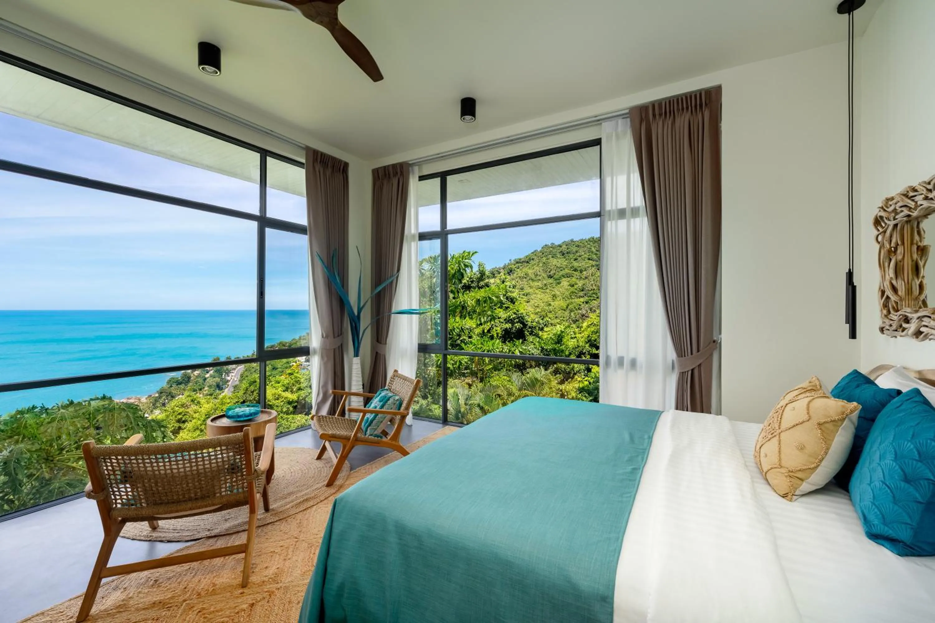 Bedroom, Bed in Villa Seawadee - luxurious, award-winning design Villa with amazing panoramic seaview