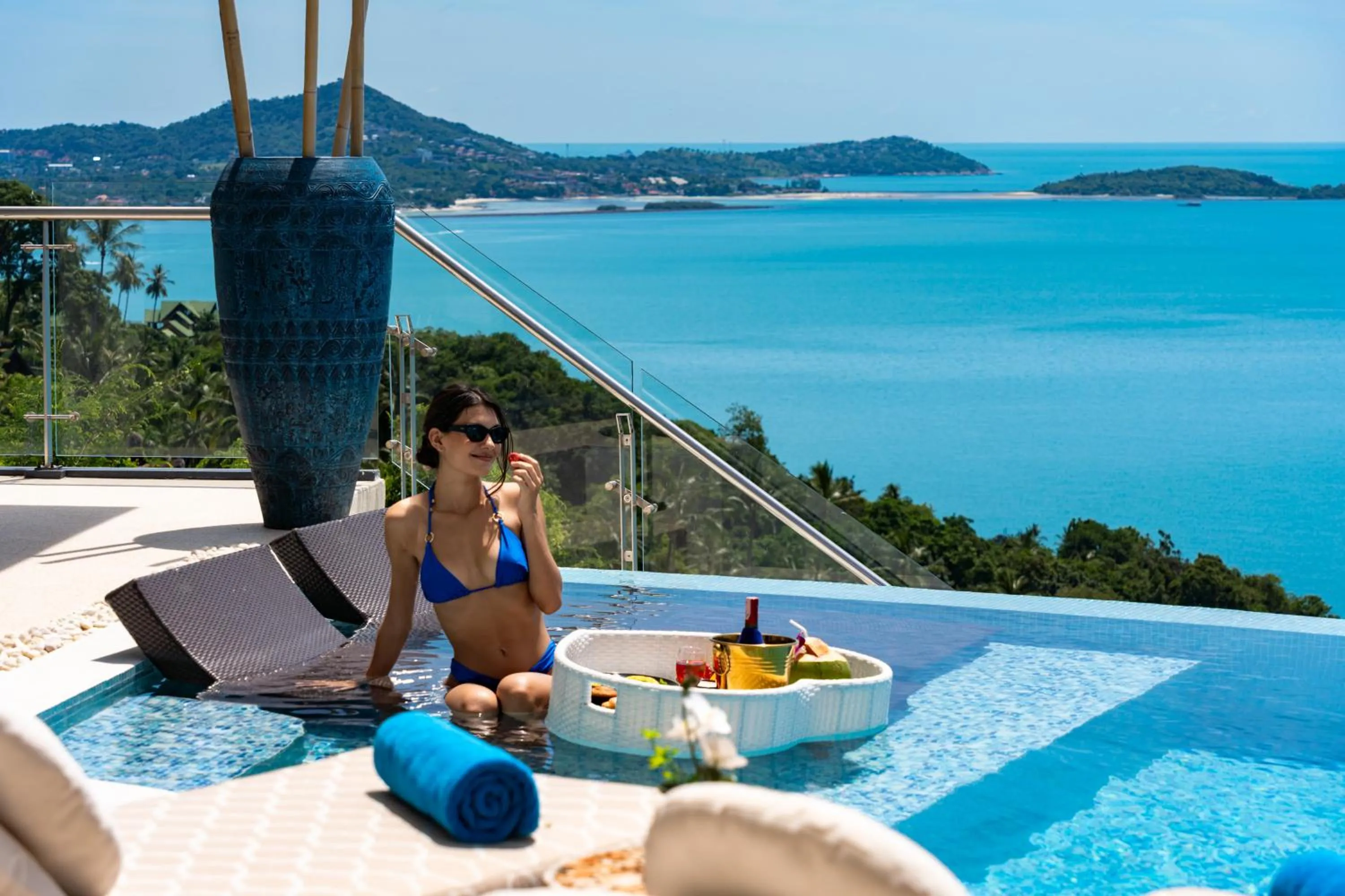 Villa Seawadee - luxurious, award-winning design Villa with amazing panoramic seaview