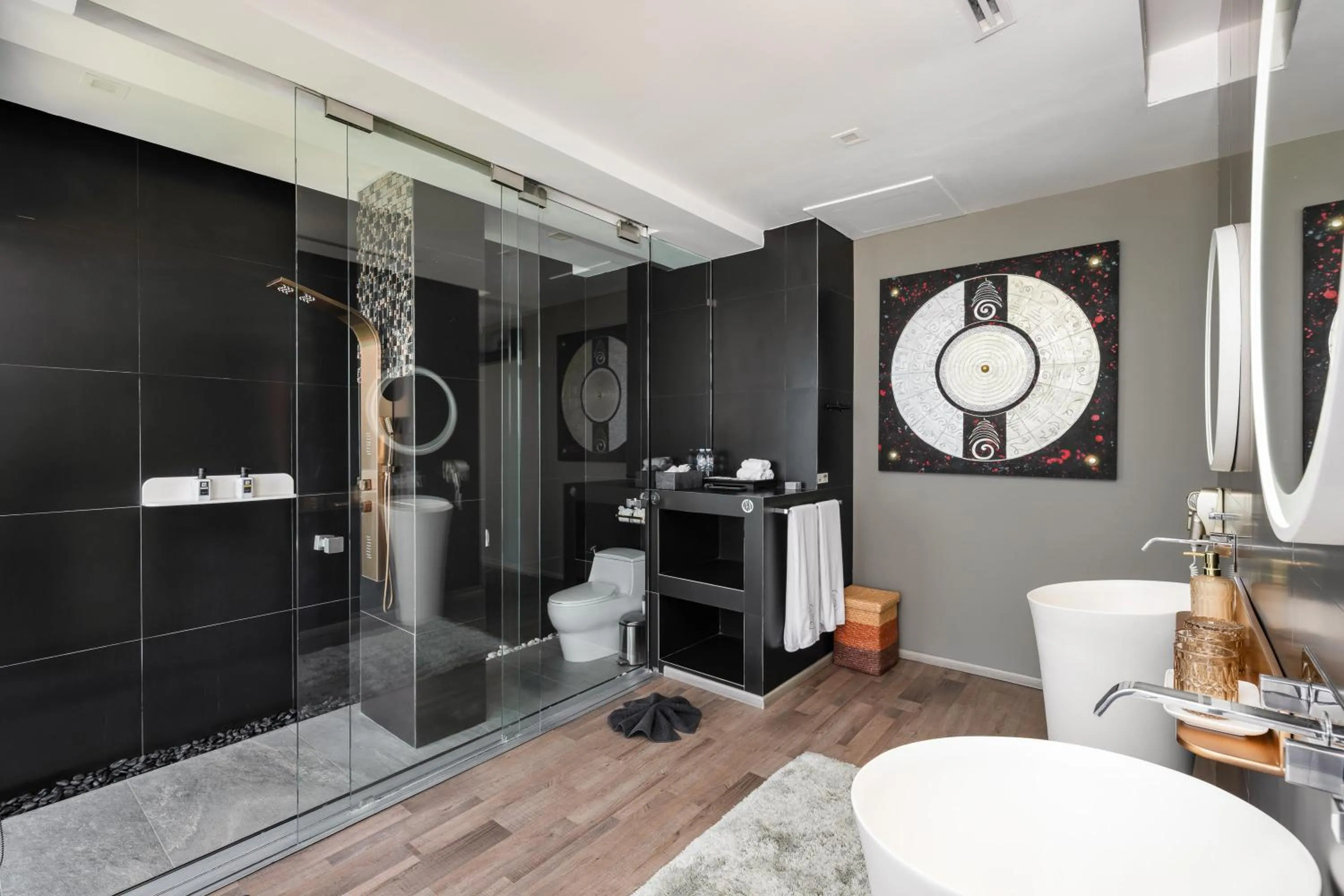 Bathroom in Villa Seawadee - luxurious, award-winning design Villa with amazing panoramic seaview