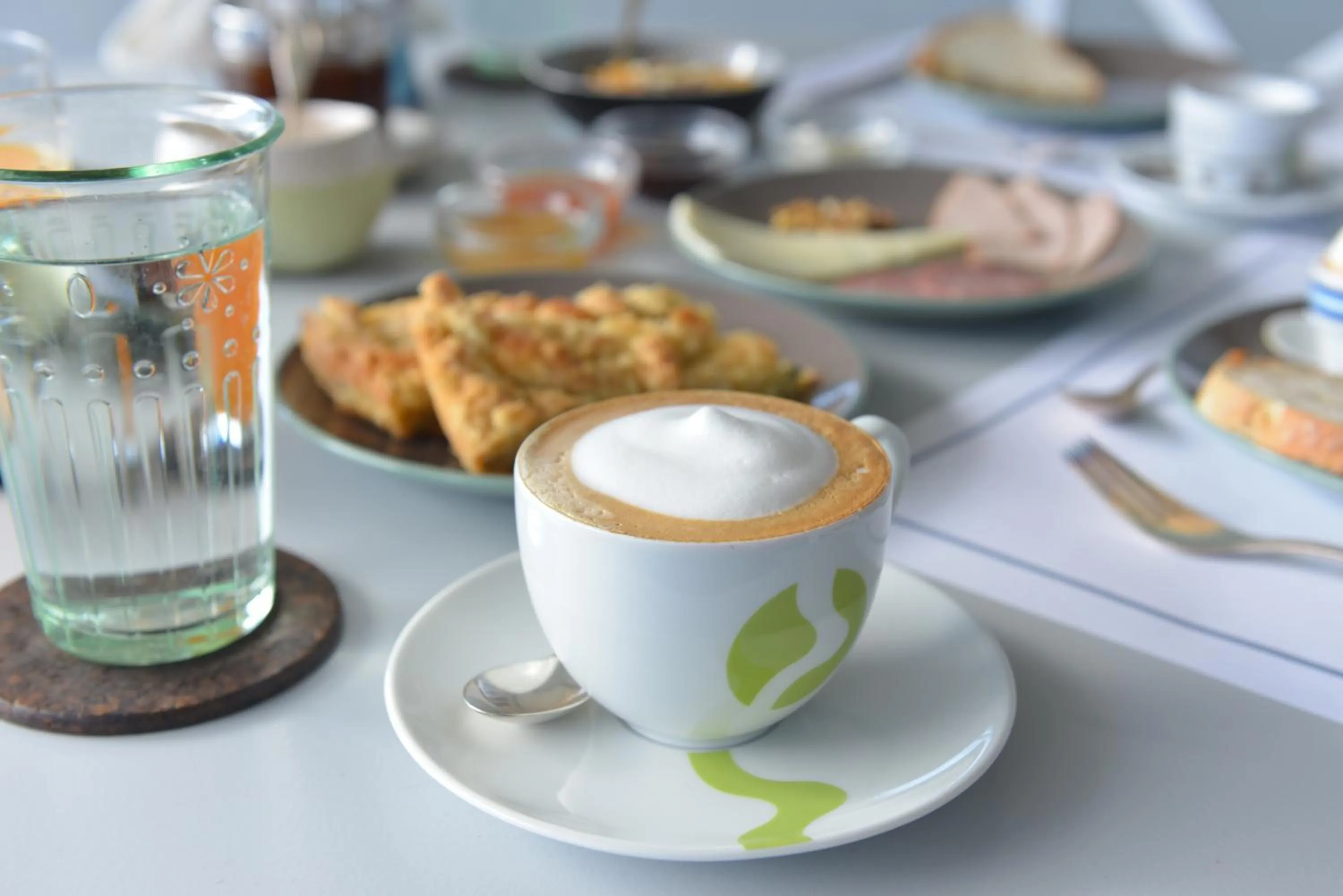 Breakfast in Guesthouse Vissinokipos - Biker Friendly - Motorradhotel