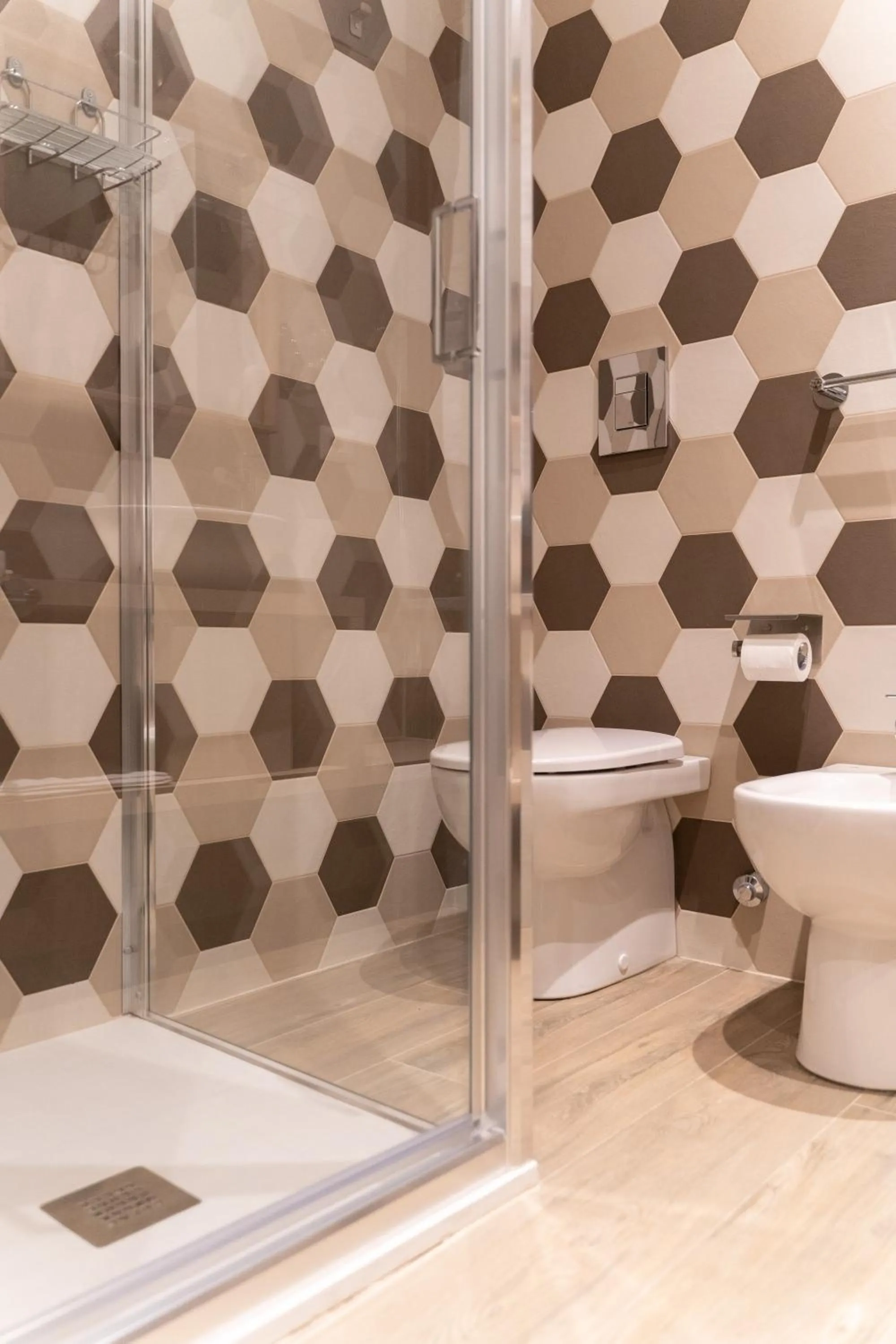 Shower in Mama House