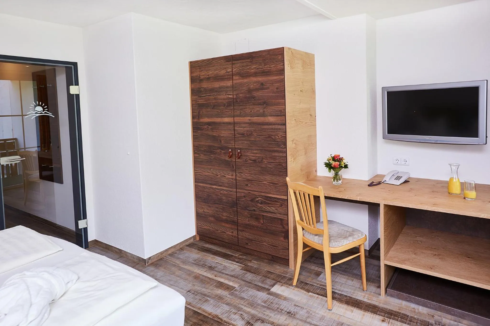 TV and multimedia, Bed in Wohlfühlhotel Frohsinn