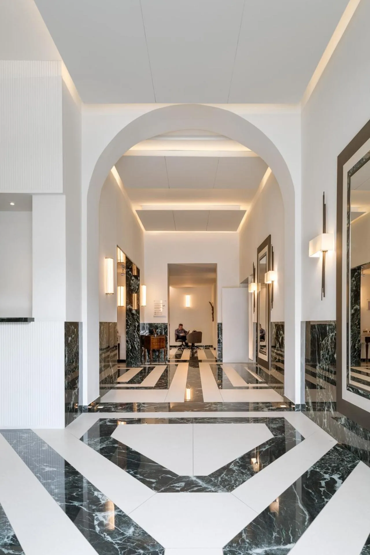 Lobby or reception in Best Western Plus Hotel Plaza