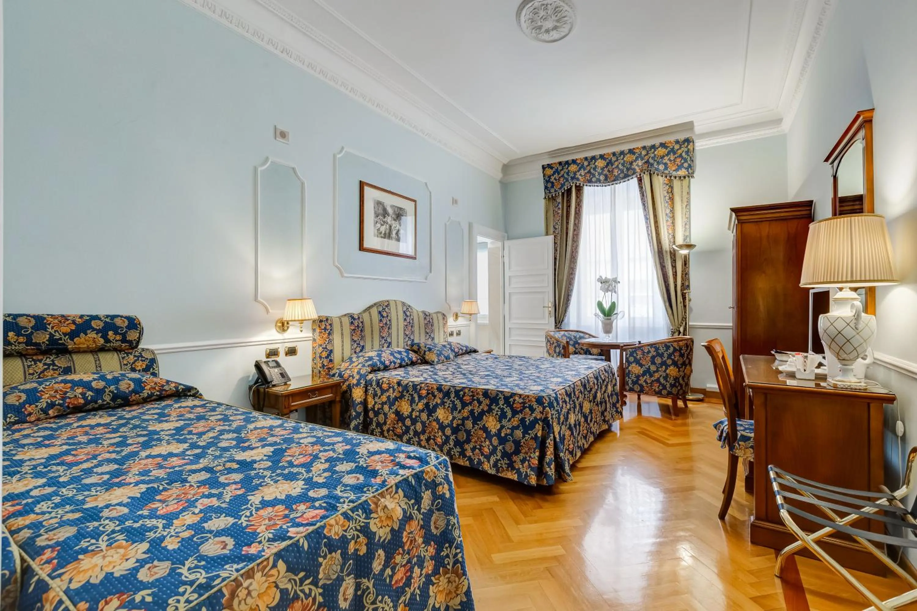 Bed in Hotel Cellini