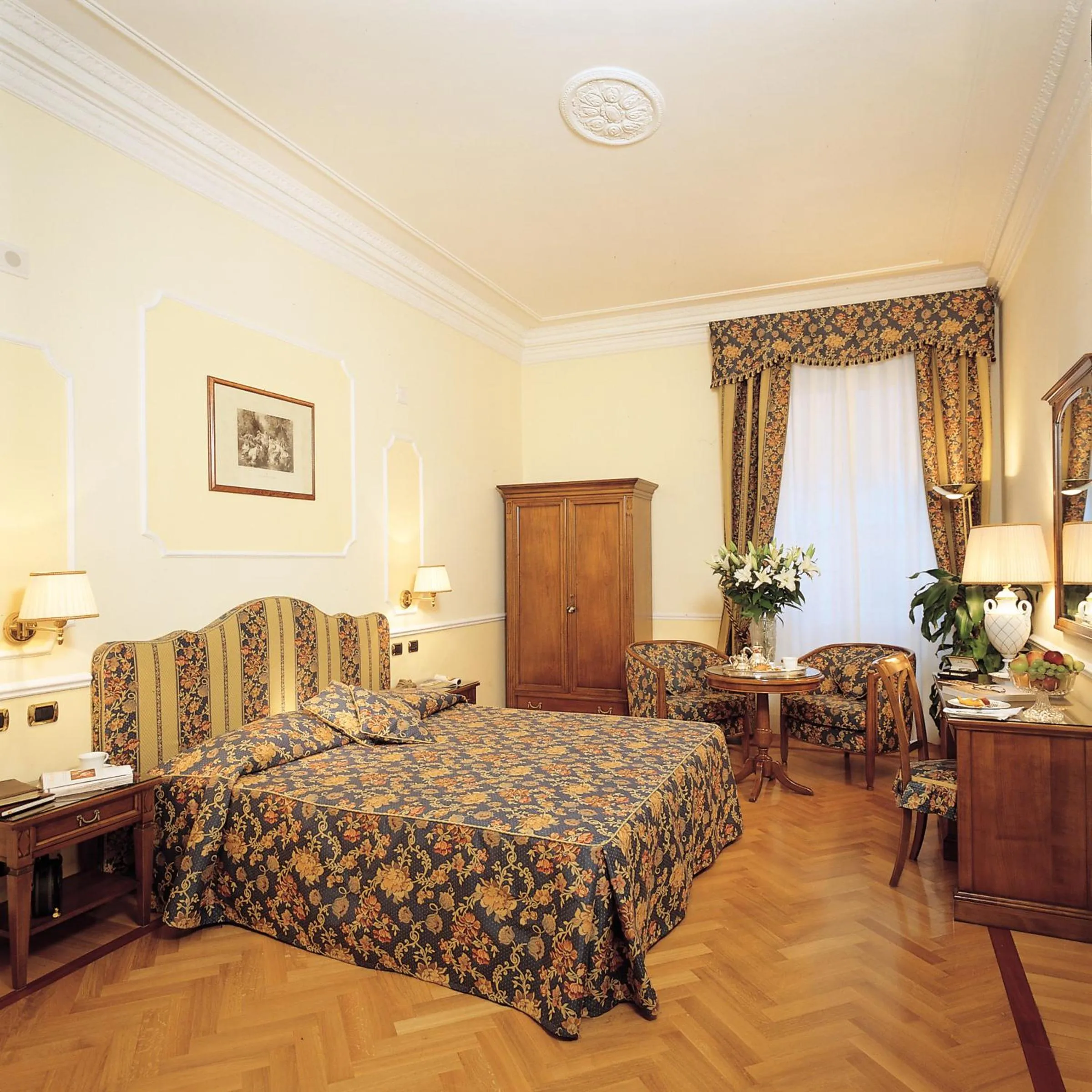 Photo of the whole room, Bed in Hotel Cellini