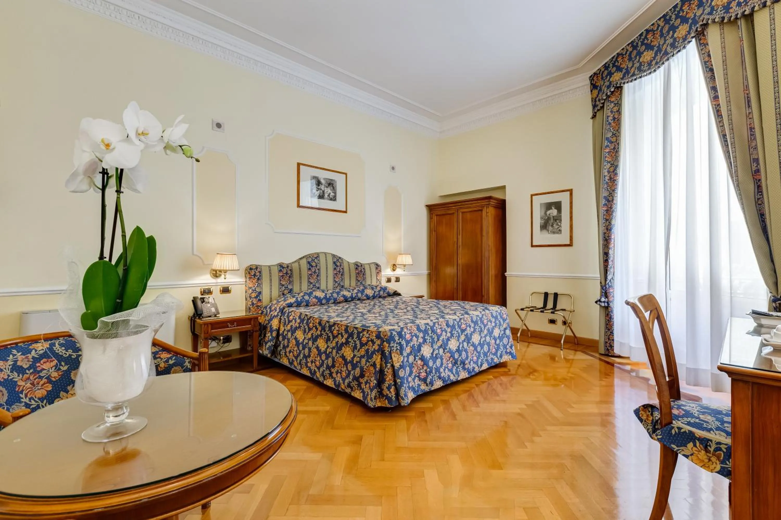 Bed in Hotel Cellini