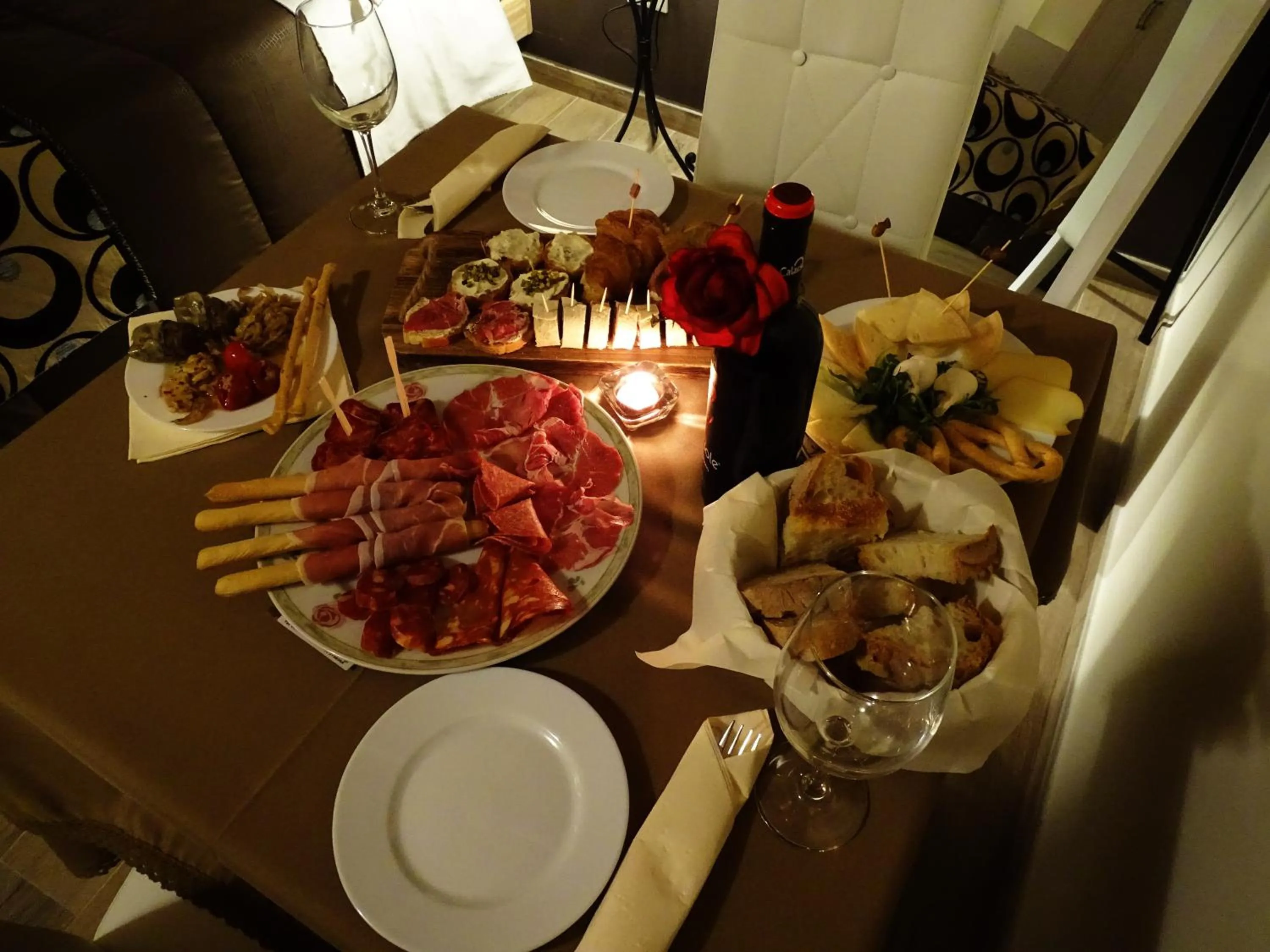 Food and drinks in AGORA' Castelnuovo della Daunia