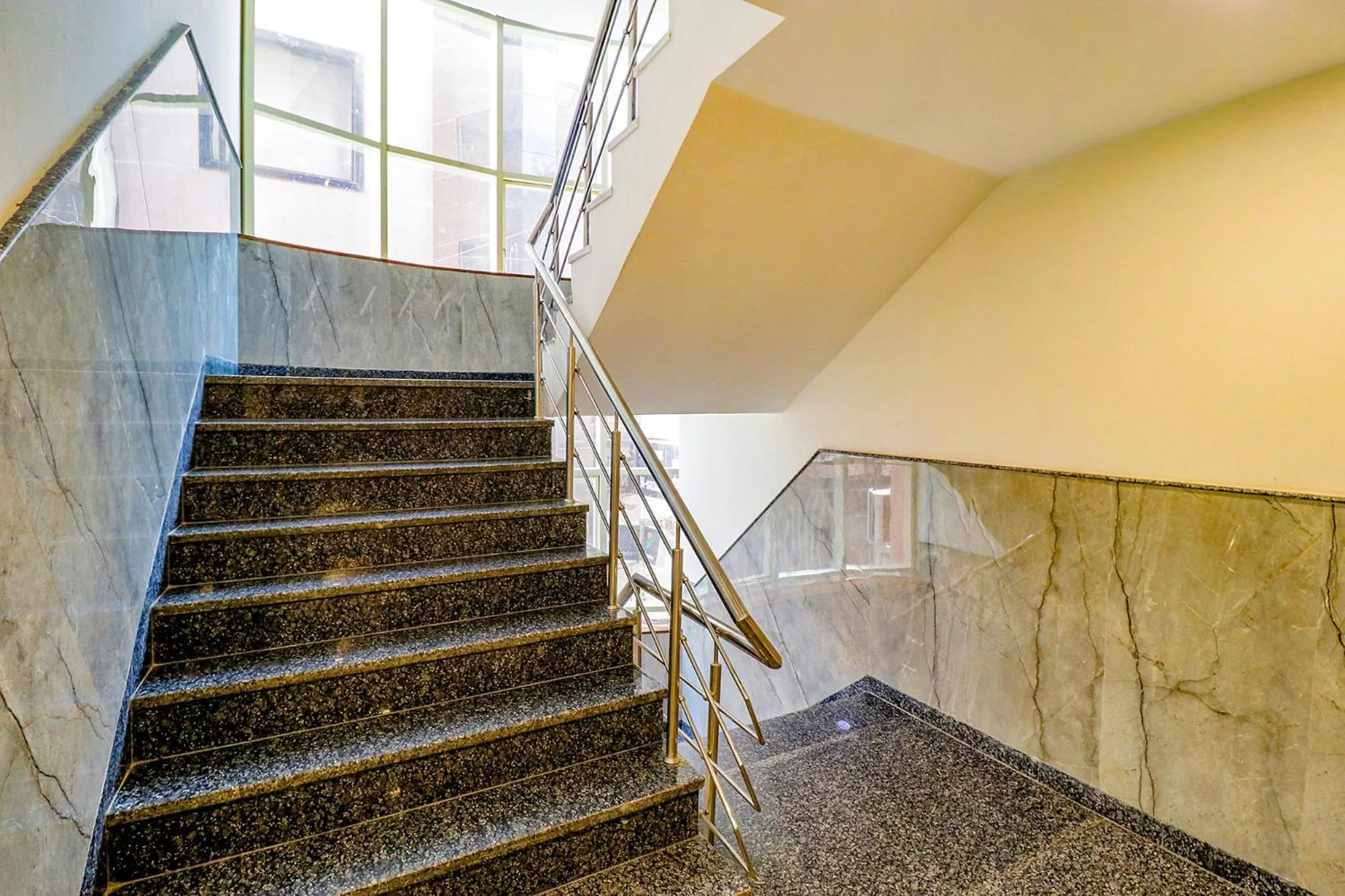 Area and facilities in Hotel Emblem Suites- Near Delhi Airport