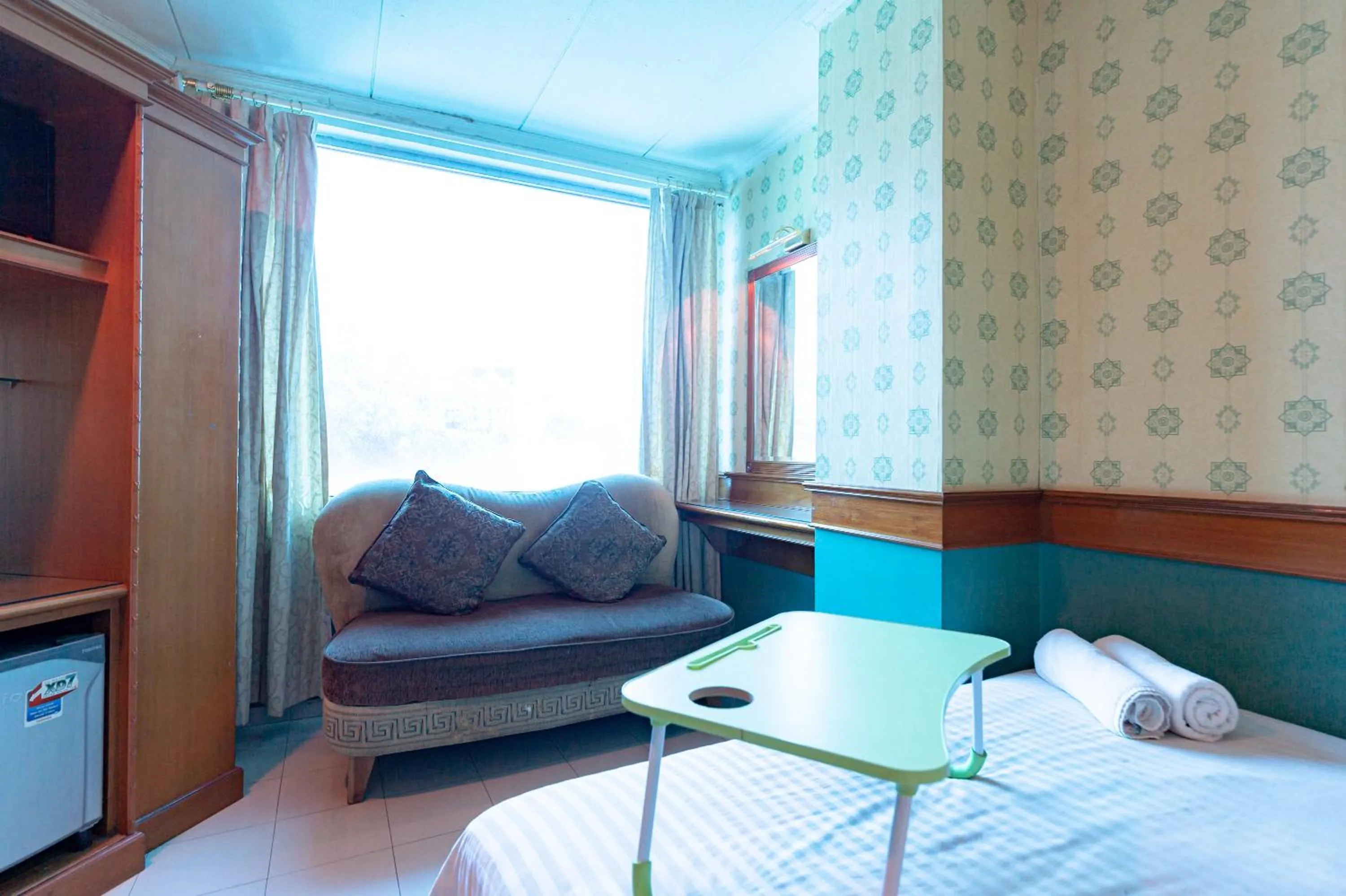 Bed in Urbanview Hotel P Residence Asemka