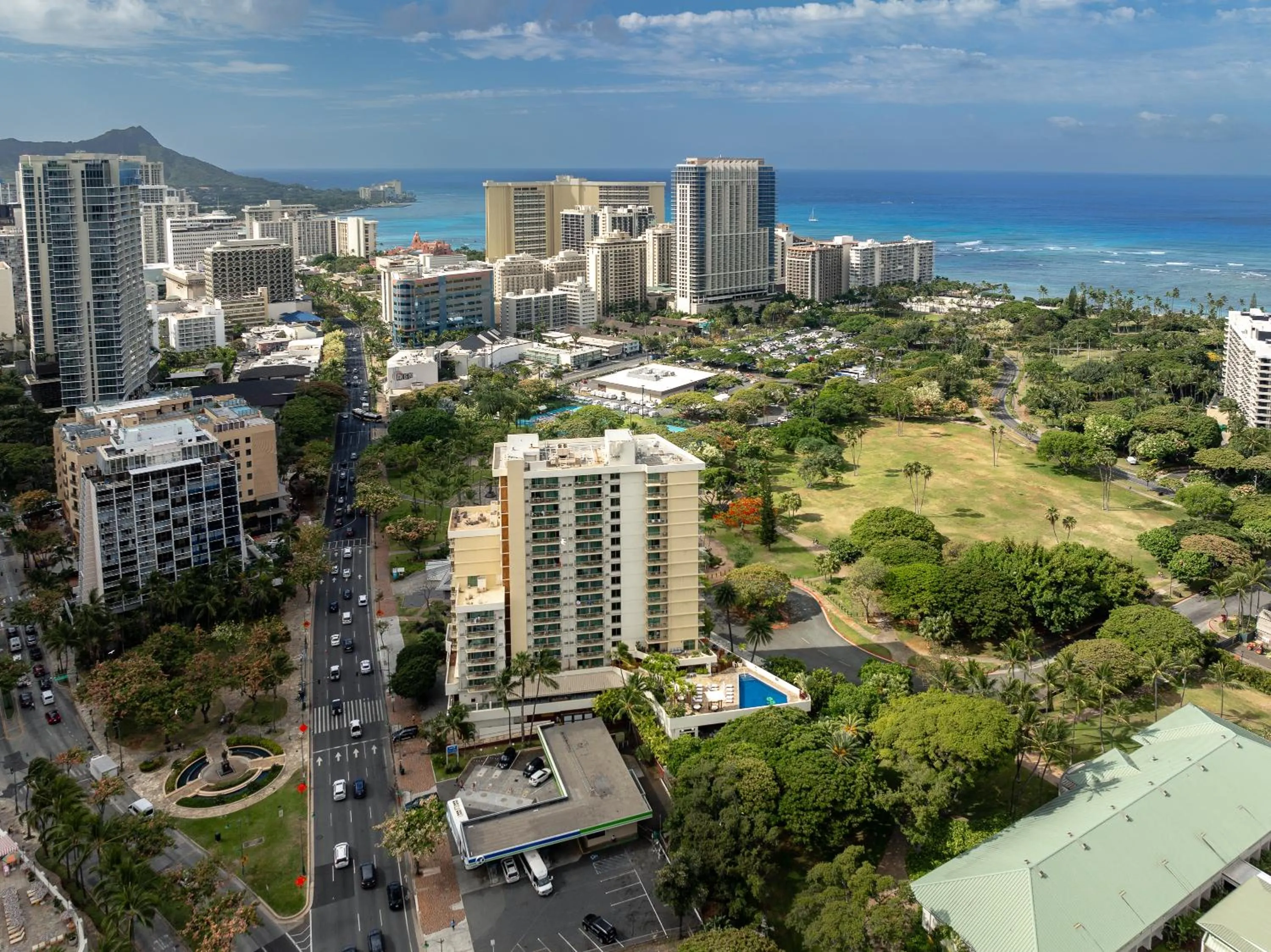 Property building in Luana Waikiki Hotel & Suites