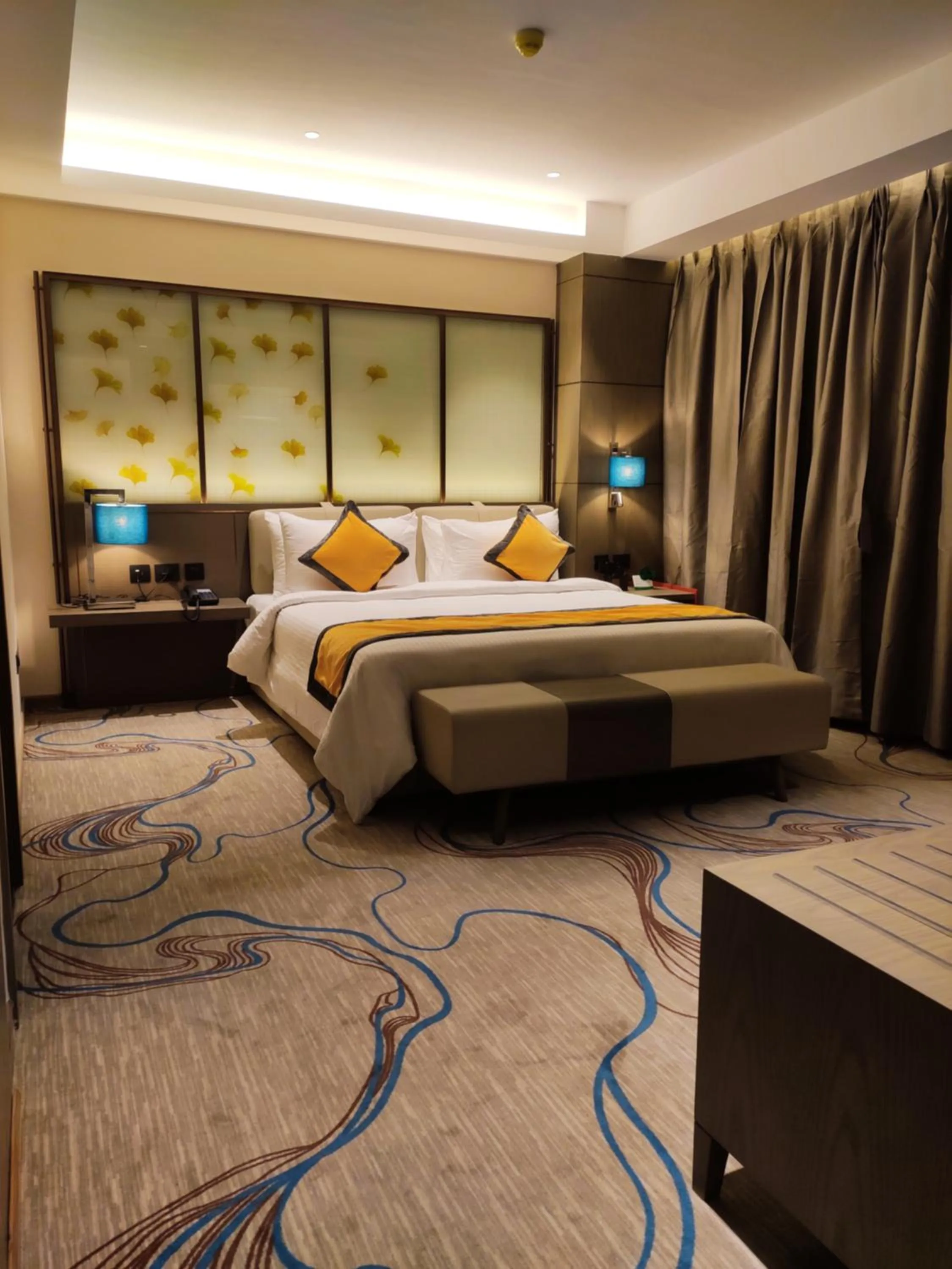 Bed in Sunhill Portico