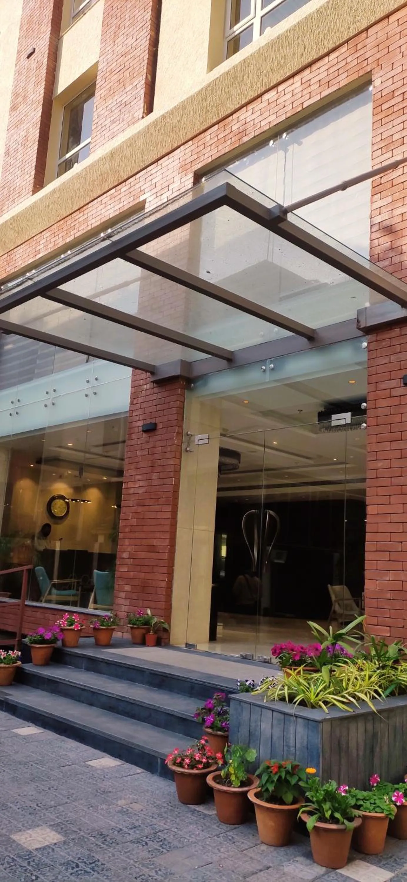 Property building in Sunhill Portico