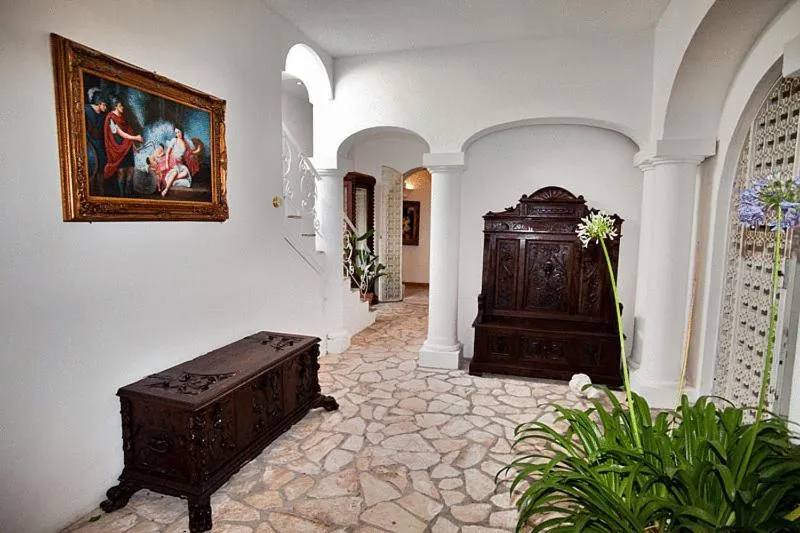 Patio in Hotel Bussola