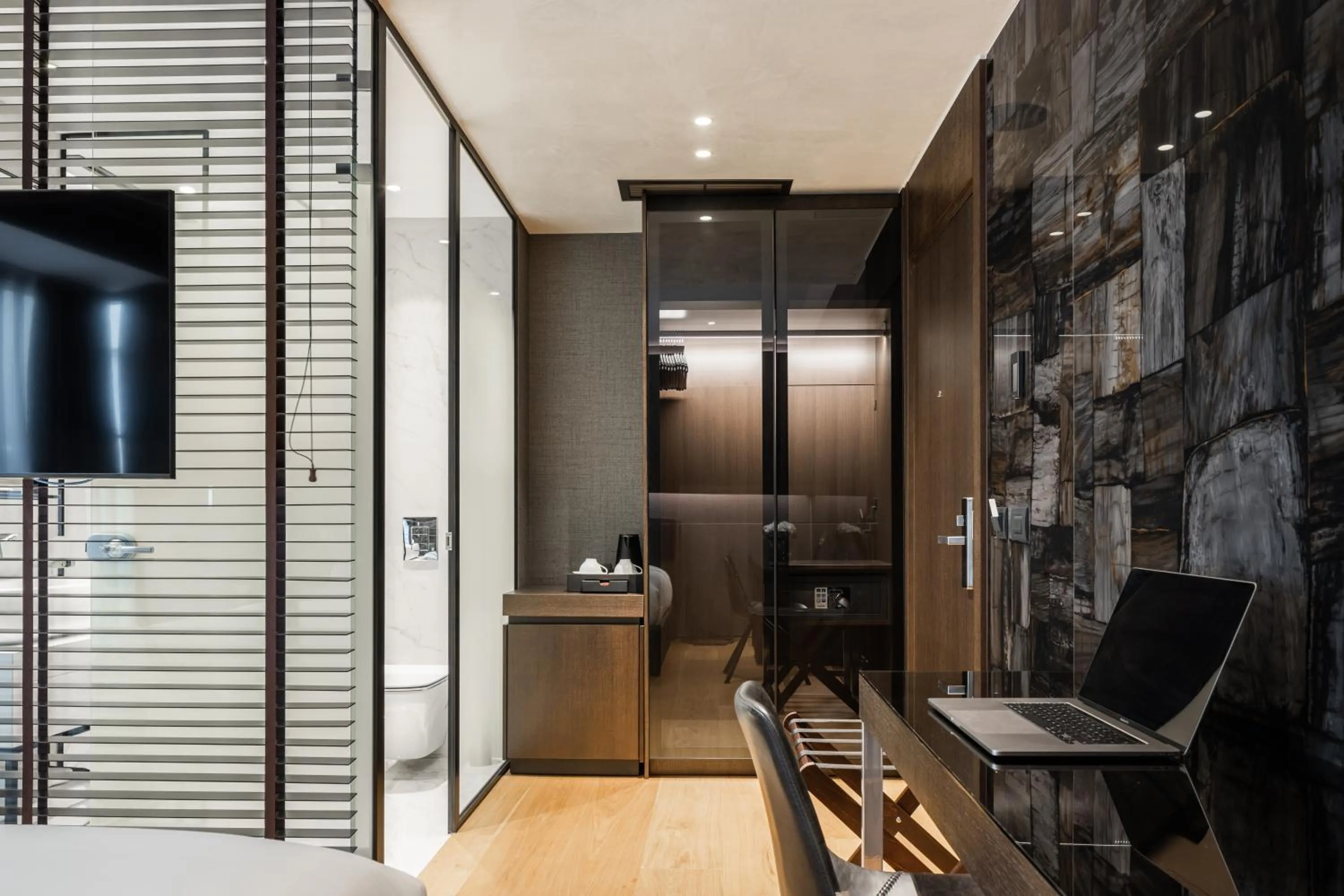 Photo of the whole room in Hotel MANAMI