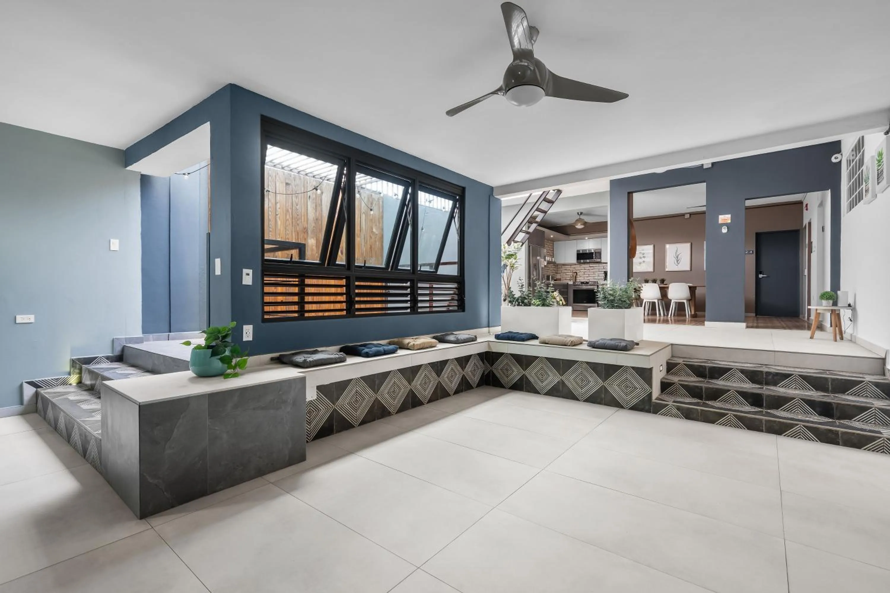 Seating area in La Buena Vida Inn