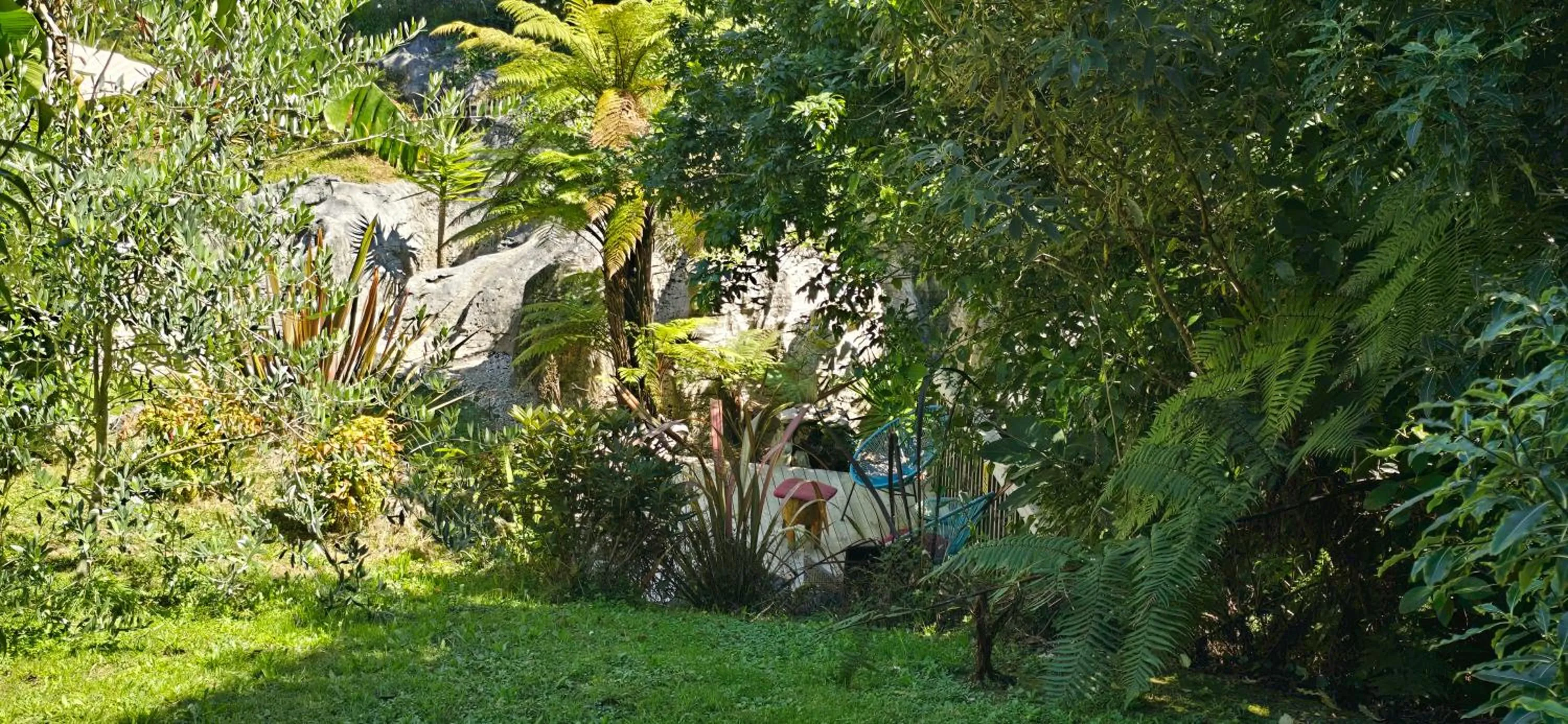 Natural landscape in The Rocks Chalets