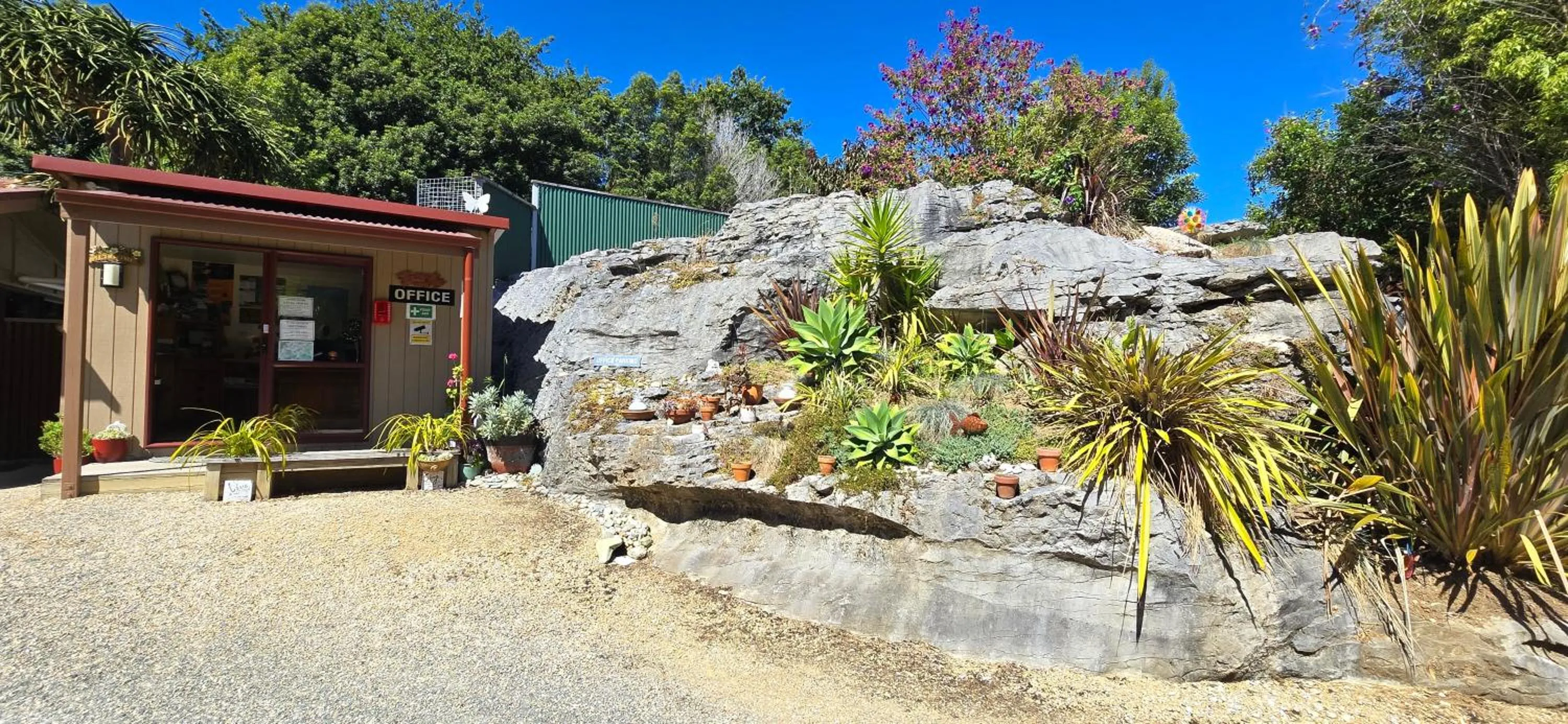 Natural landscape in The Rocks Chalets