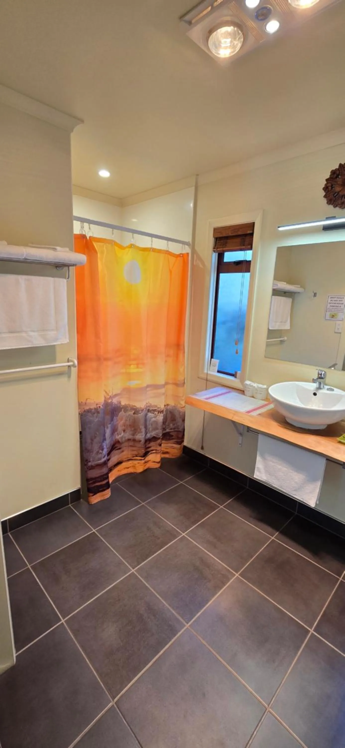 Bathroom in The Rocks Chalets