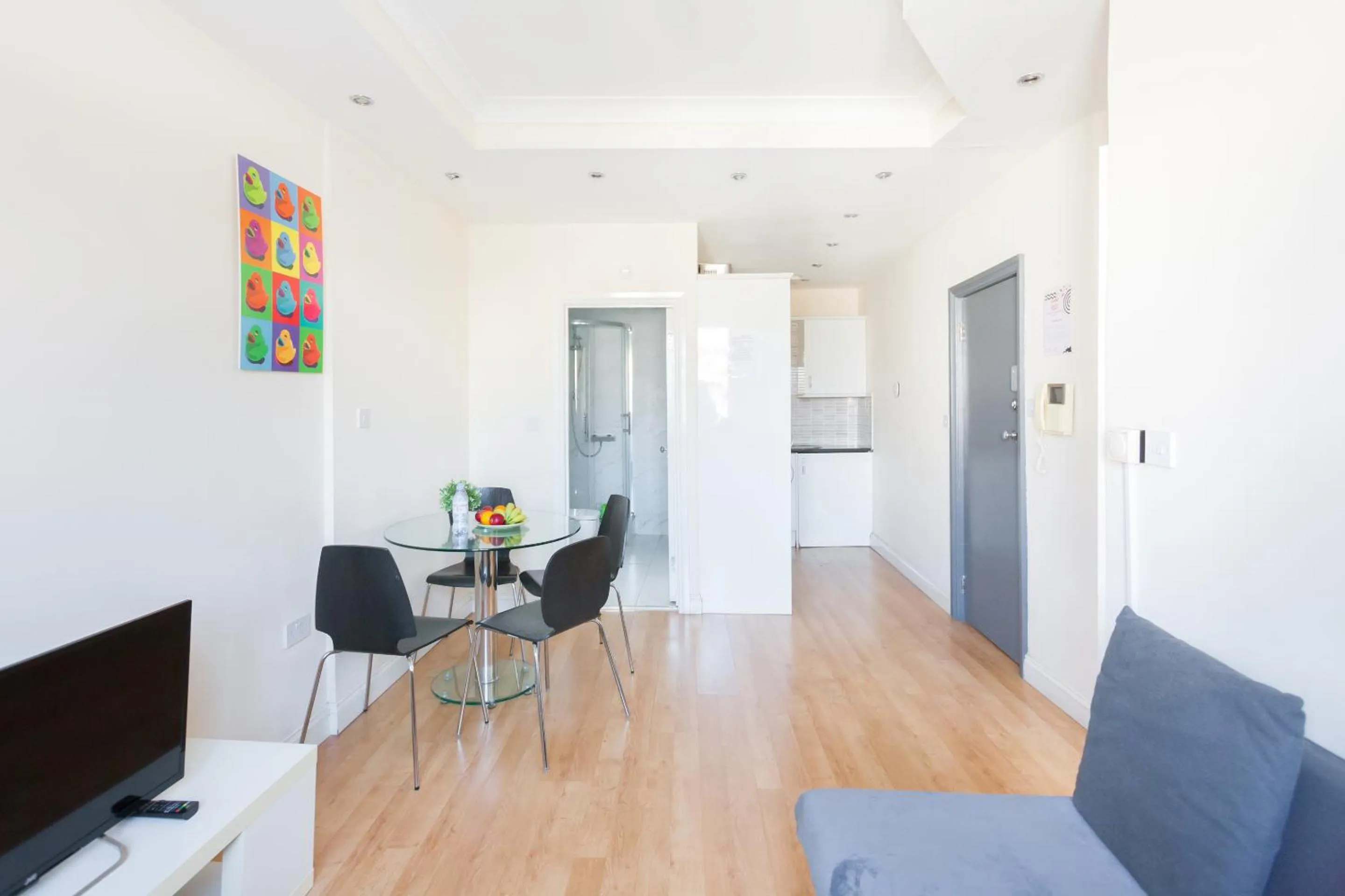 Living room in Euston Modern Apartments