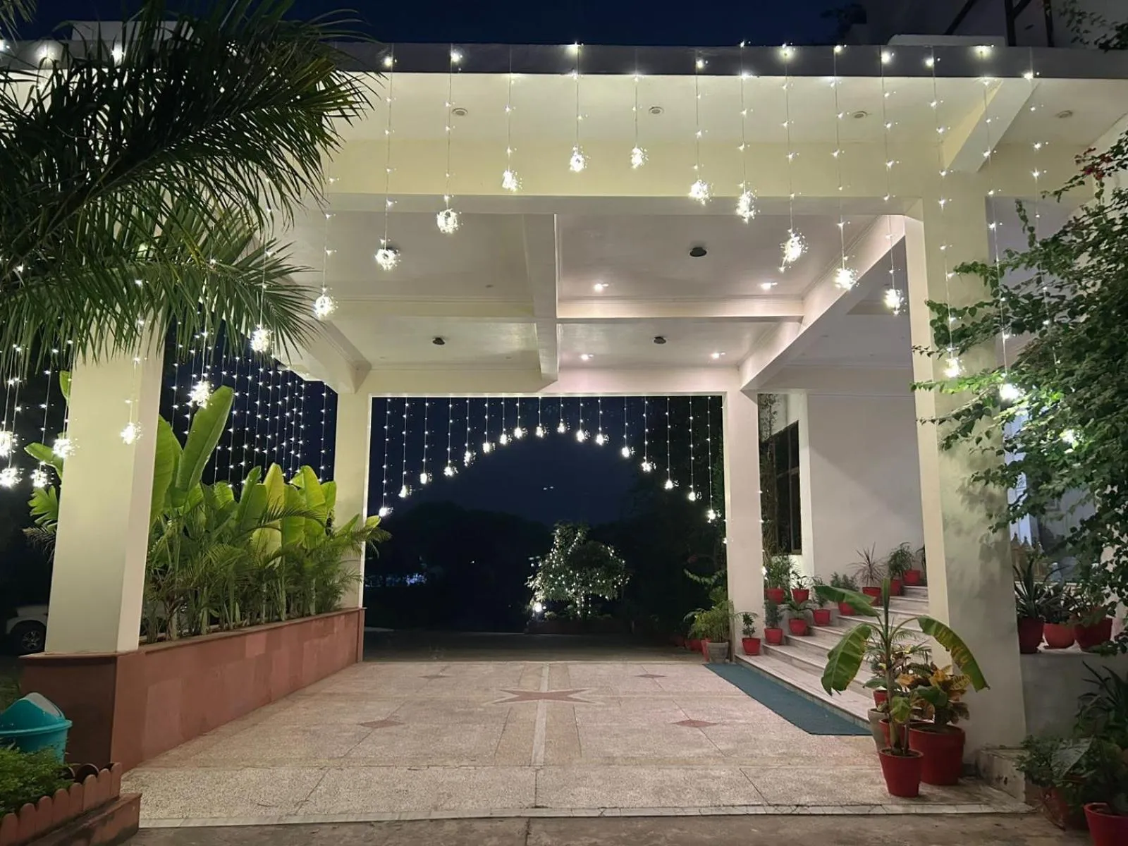 Gautam Hotels & Resorts