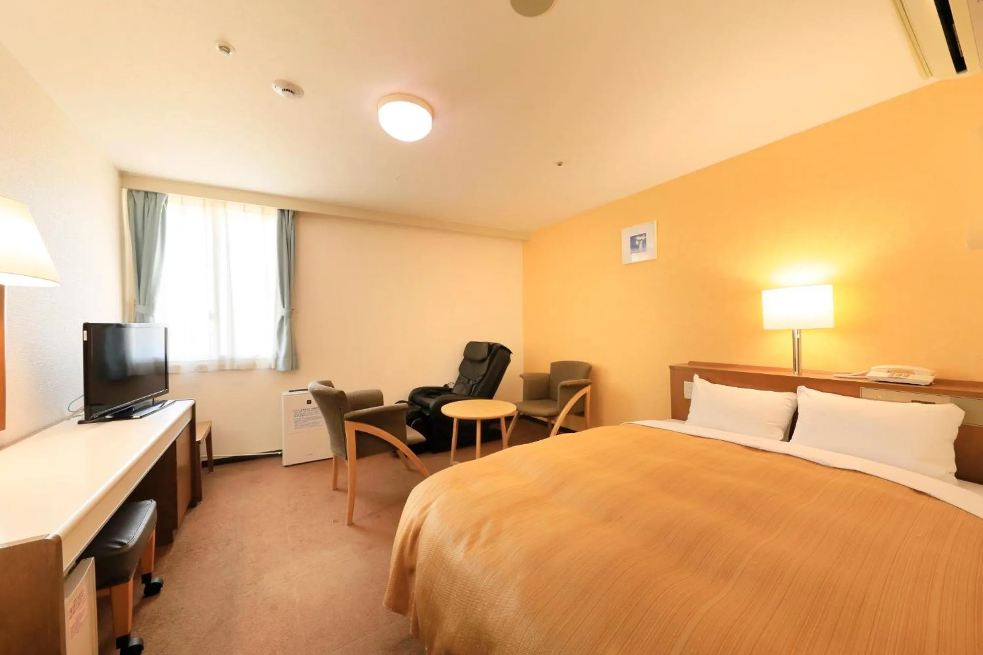 Bed in Bell's Inn Tsuchiura