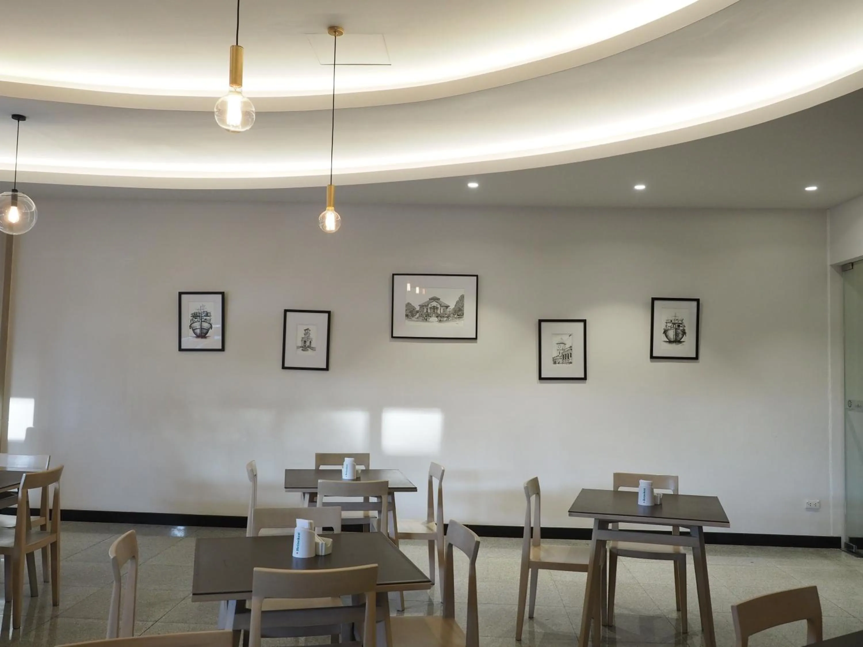 Restaurant/places to eat in CA Hotel and Residence Phuket - SHA Extra Plus