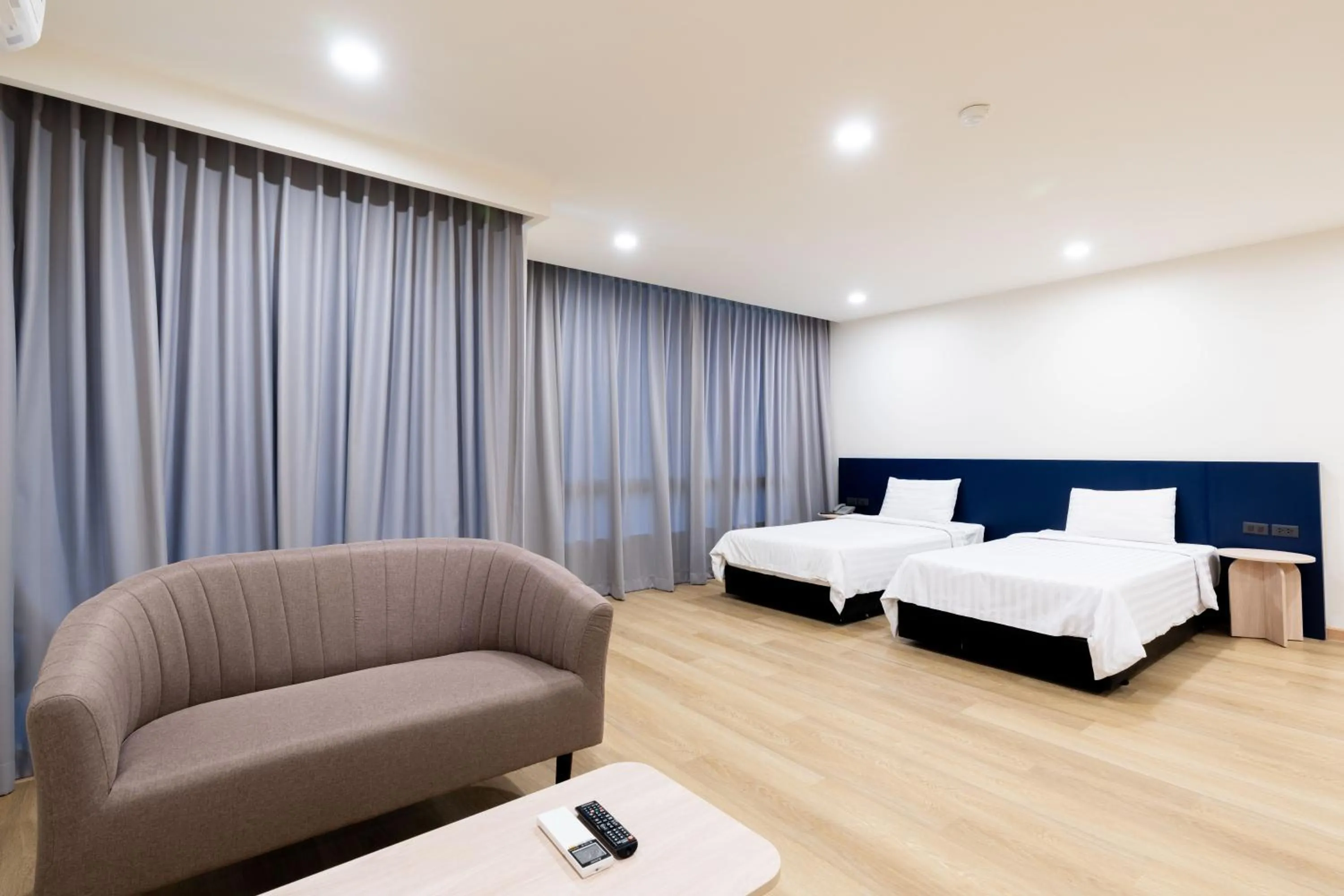 Bed in CA Hotel and Residence Phuket - SHA Extra Plus