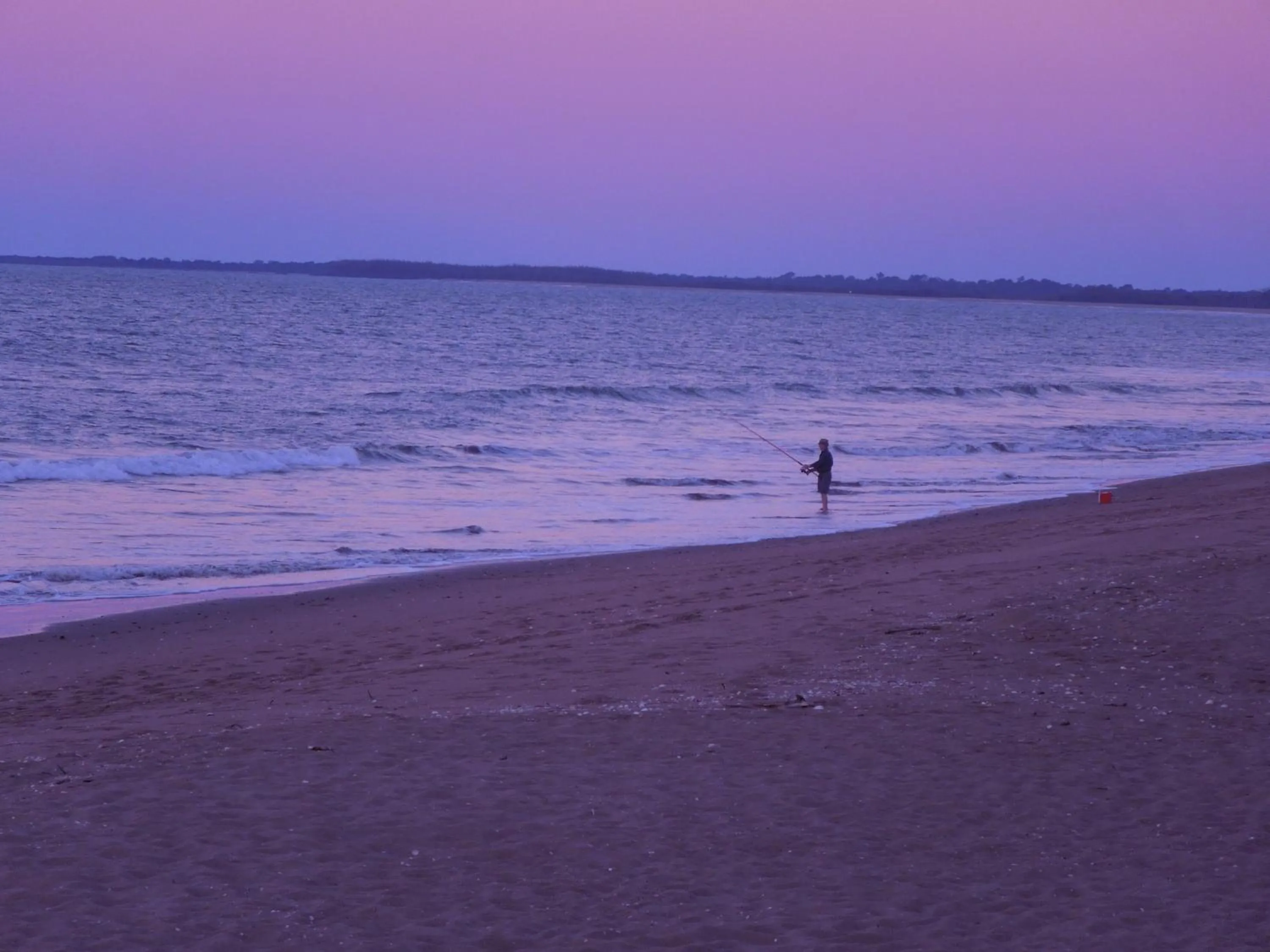 Area and facilities in Moore Park Beach Inn